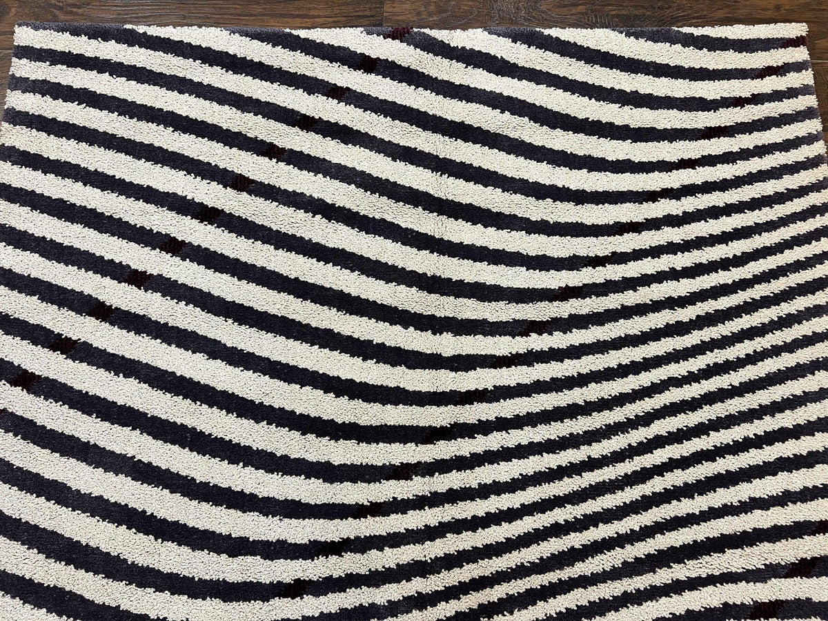Vintage Zebra Stripes Shag Rug 5.7 x 7.4, Black and White, Retro, Wool - Jewel Rugs, view 4