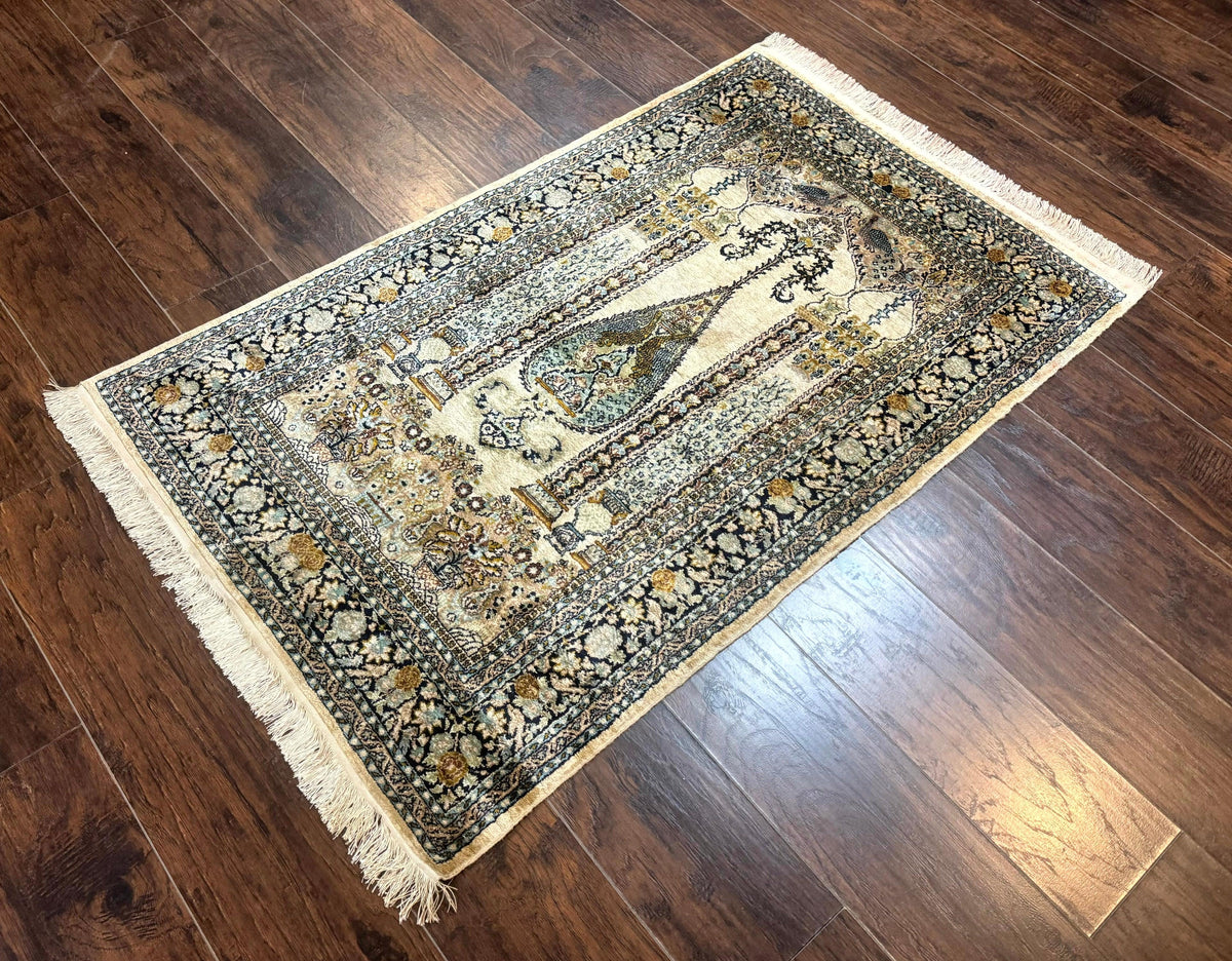 Silk Indian Kashmiri Rug 3x4, Very Fine 400 KPSI, Silk Prayer Rug, Handmade - Jewel Rugs, view 3