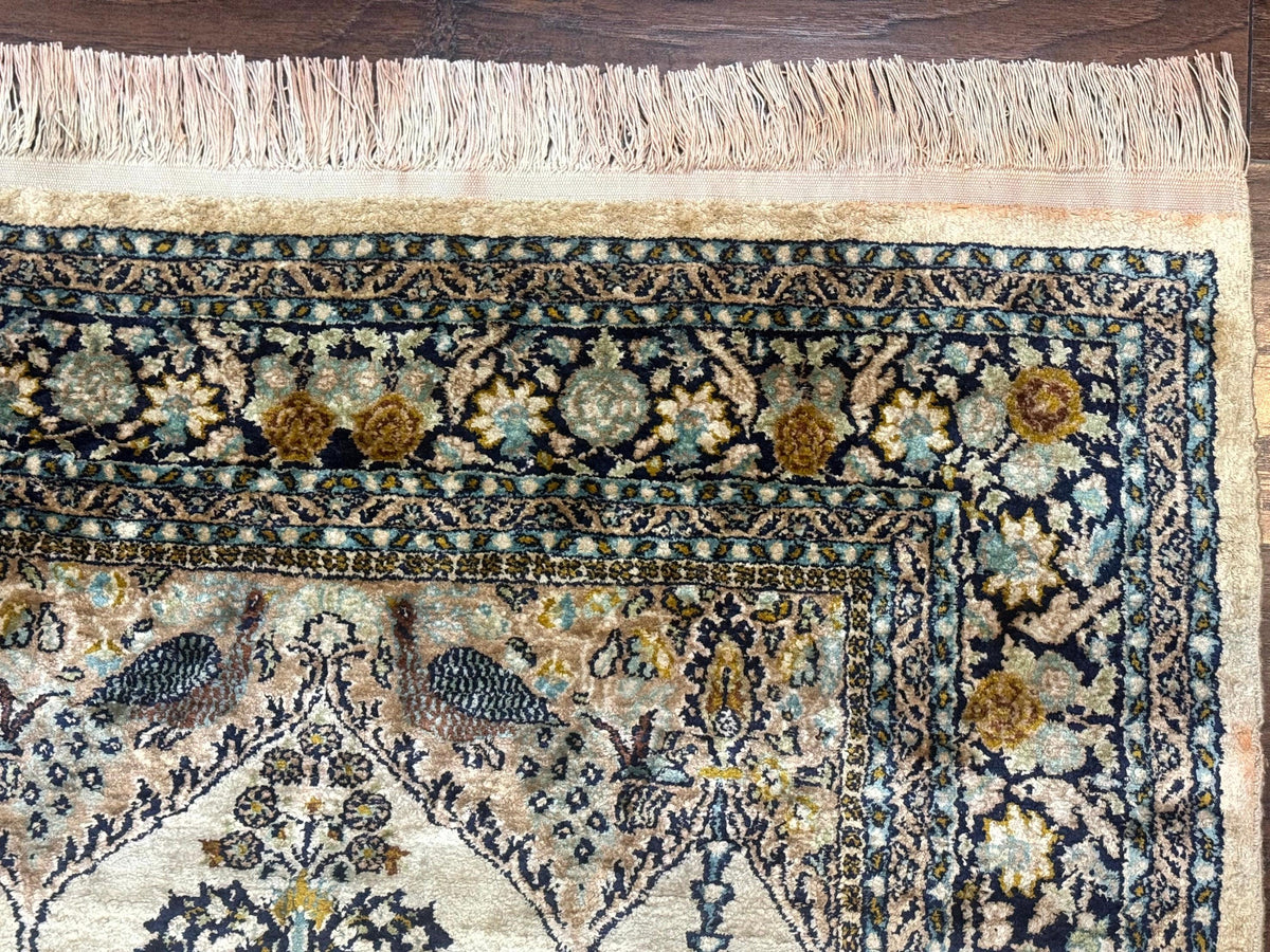 Silk Indian Kashmiri Rug 3x4, Very Fine 400 KPSI, Silk Prayer Rug, Handmade - Jewel Rugs, view 8