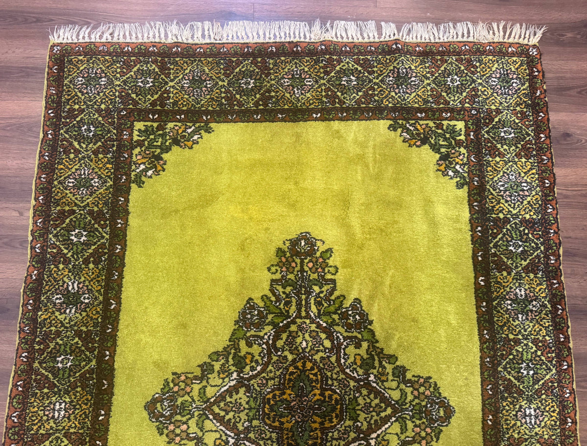 Moroccan Rug 6x8, Semi Open Field, Vintage, Lime Green, Wool Carpet - Jewel Rugs, view 4
