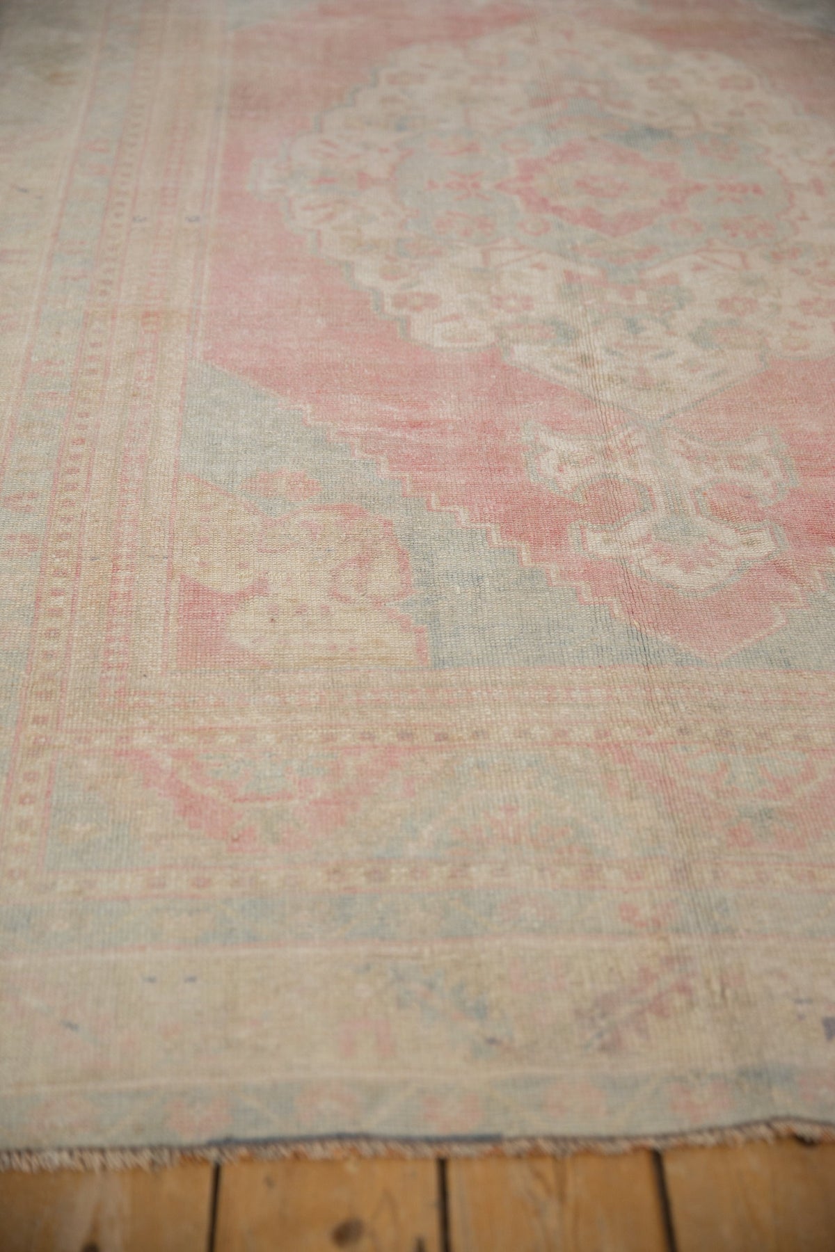 5x8.5 Vintage Distressed Oushak Carpet