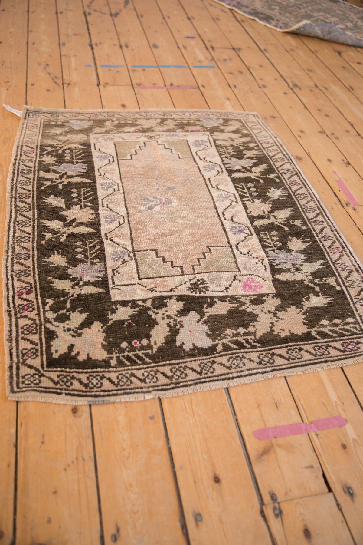 3x4 Vintage Distressed Oushak Square Rug