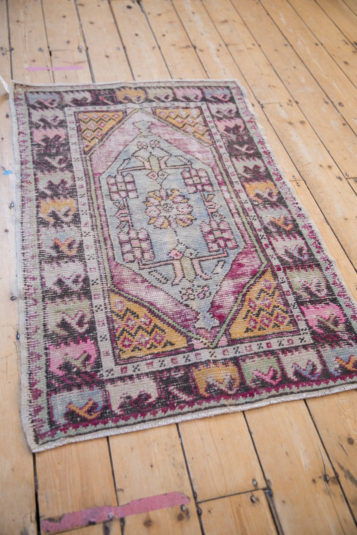 2.5x4 Vintage Distressed Oushak Rug