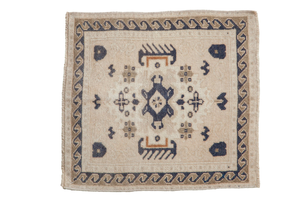 2x2 Vintage Distressed Oushak Square Rug Mat
