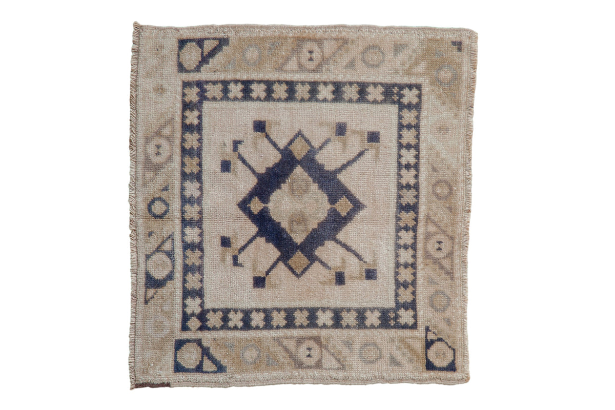 2x2 Vintage Distressed Oushak Square Rug Mat