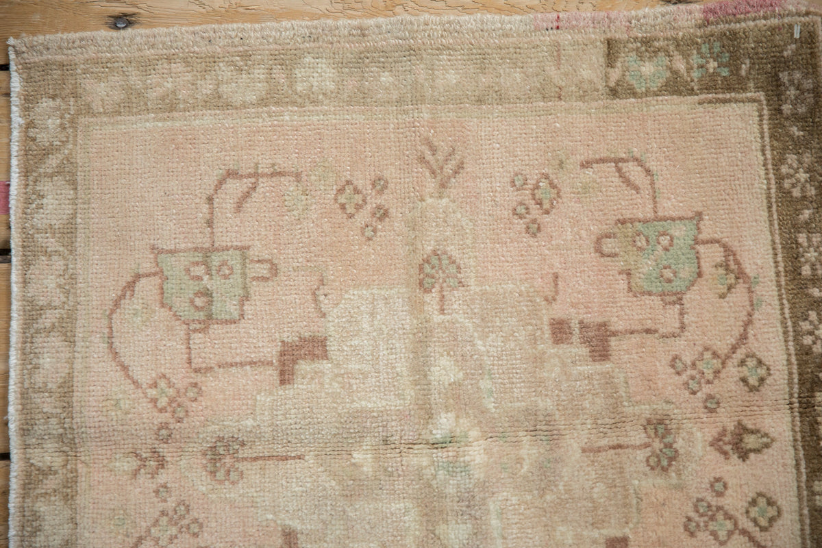 2x2 Vintage Distressed Oushak Square Rug Mat
