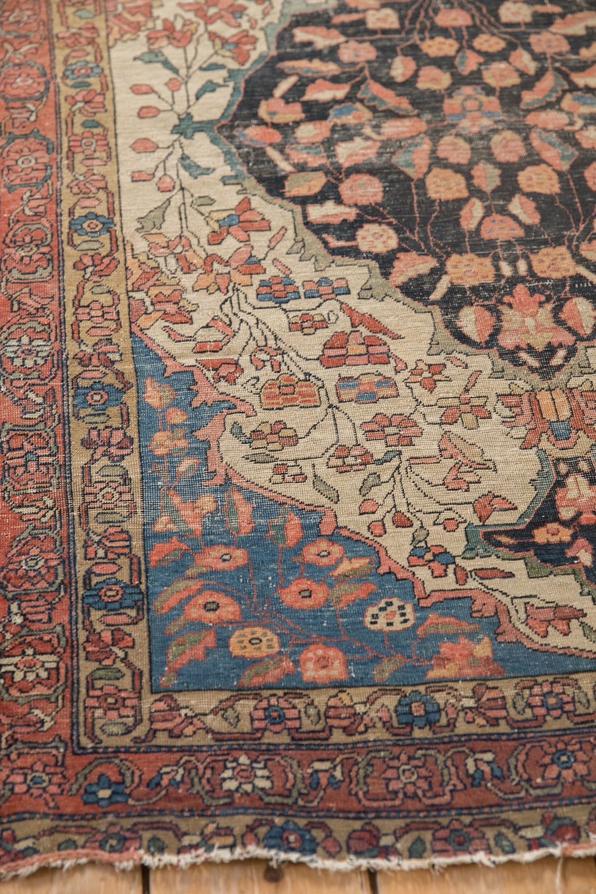 3.5x5 Antique Fine Farahan Sarouk Rug