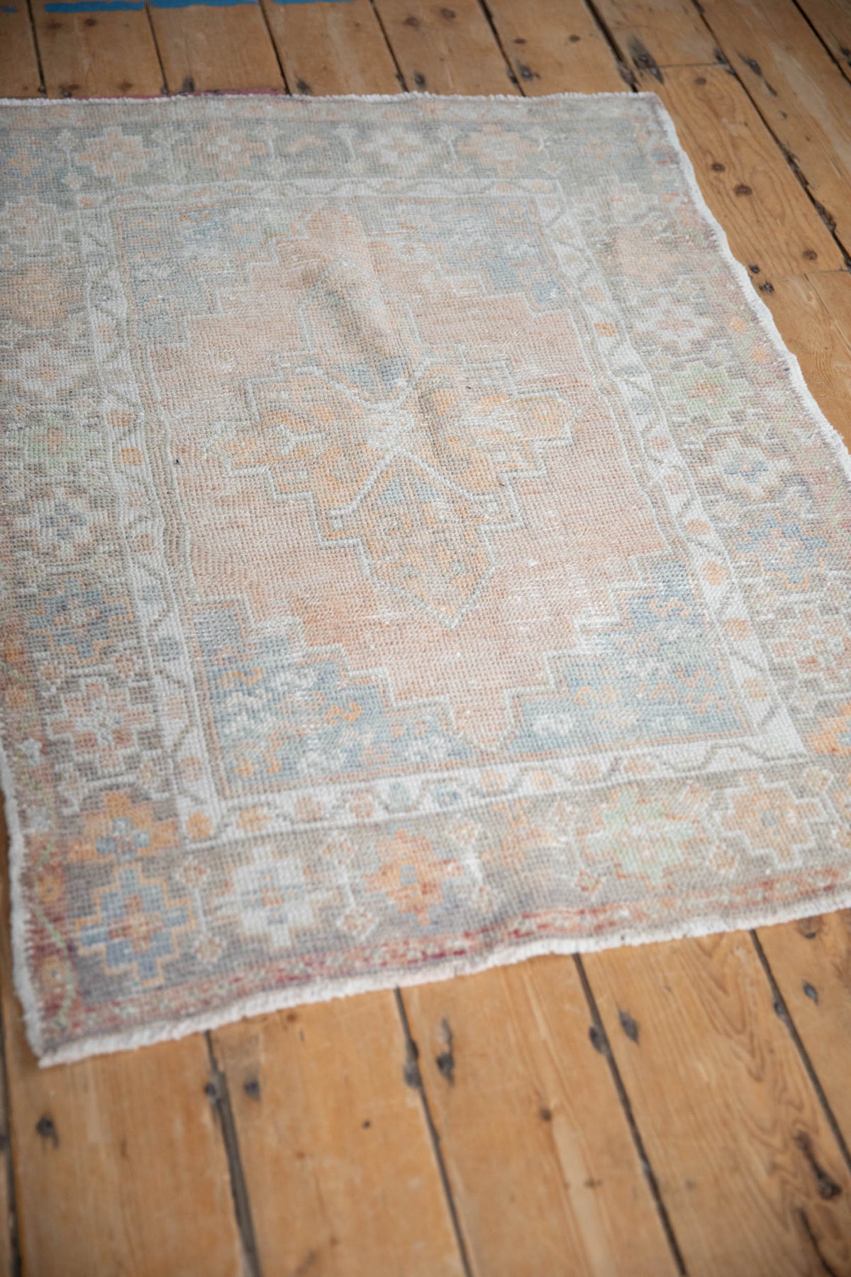 2.5x4 Vintage Distressed Oushak Rug