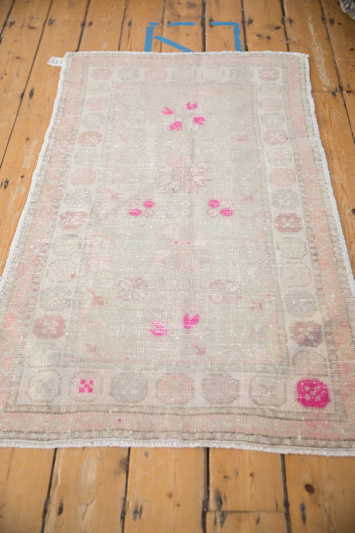 2.5x4.5 Vintage Distressed Oushak Rug
