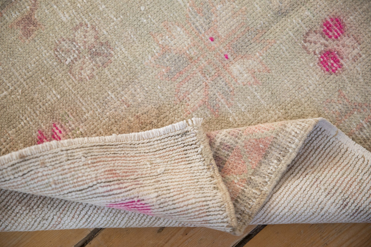 2.5x4.5 Vintage Distressed Oushak Rug