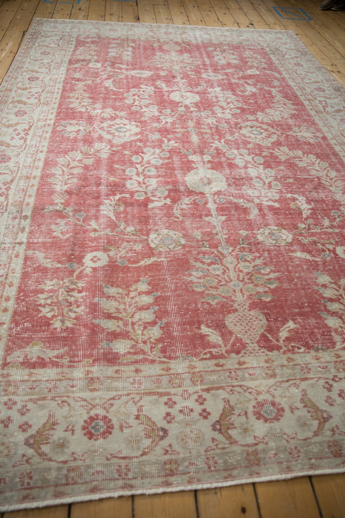 7x10.5 Vintage Distressed Oushak Carpet