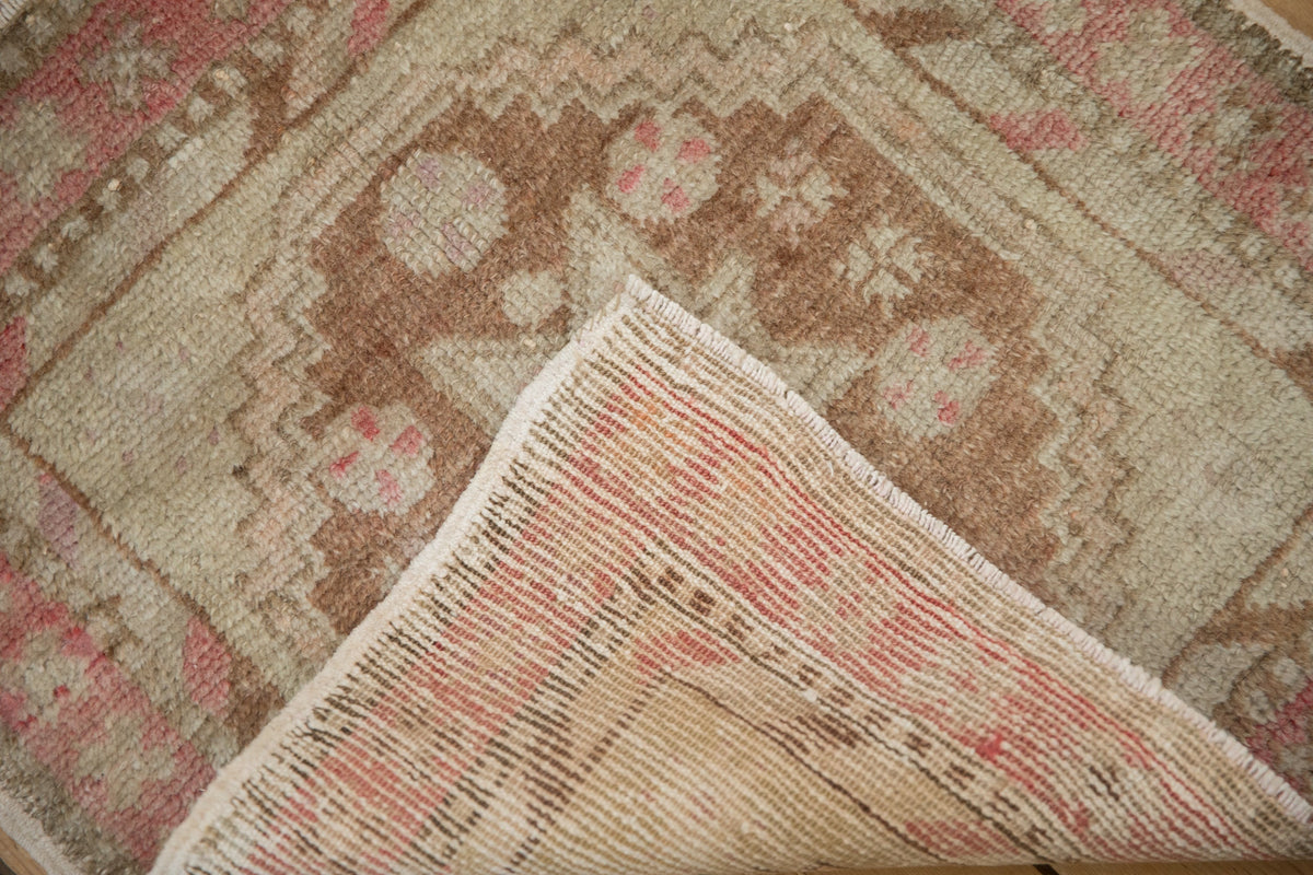 2x2 Vintage Distressed Oushak Square Rug Mat