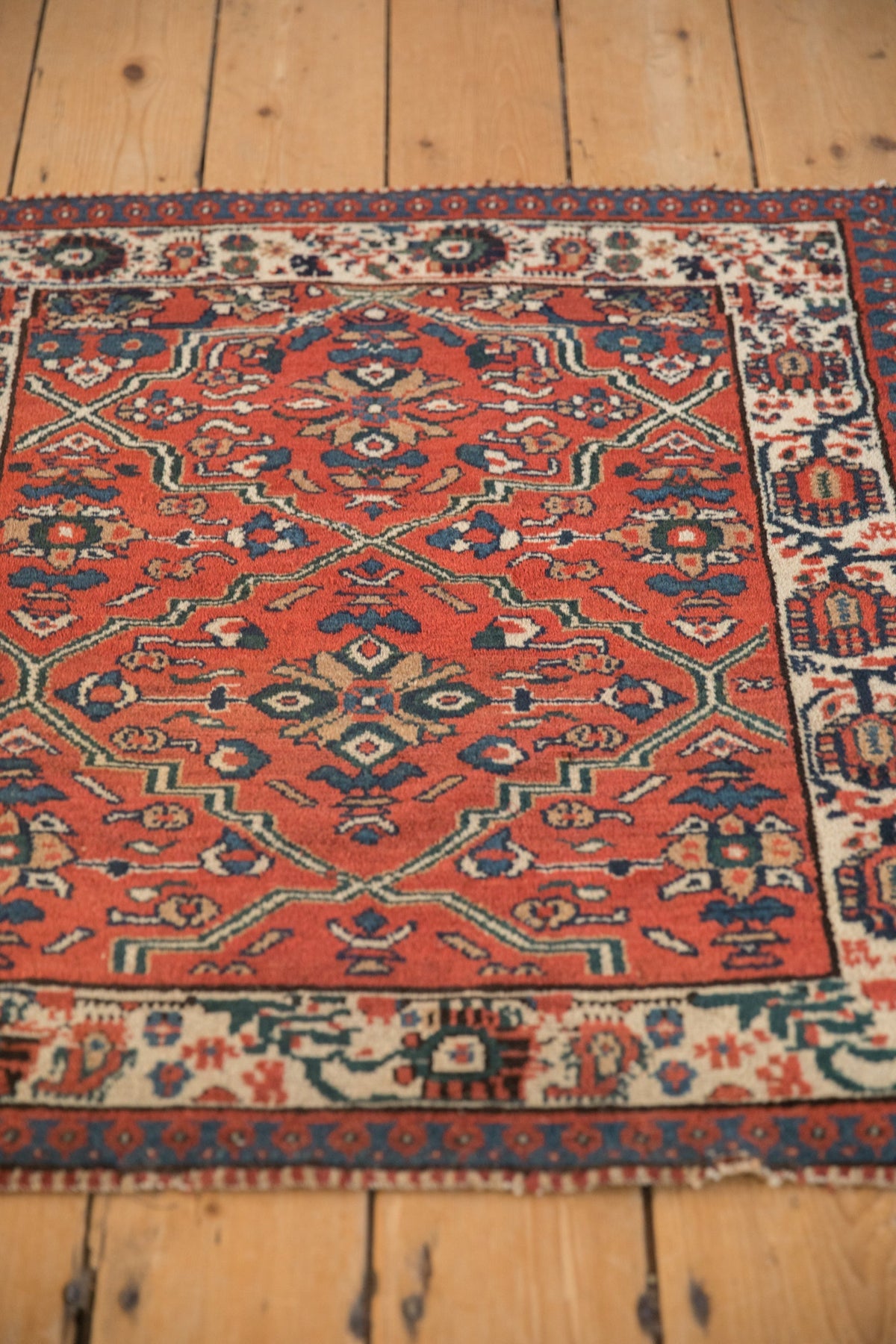 2.5x3 Vintage Malayer Square Rug