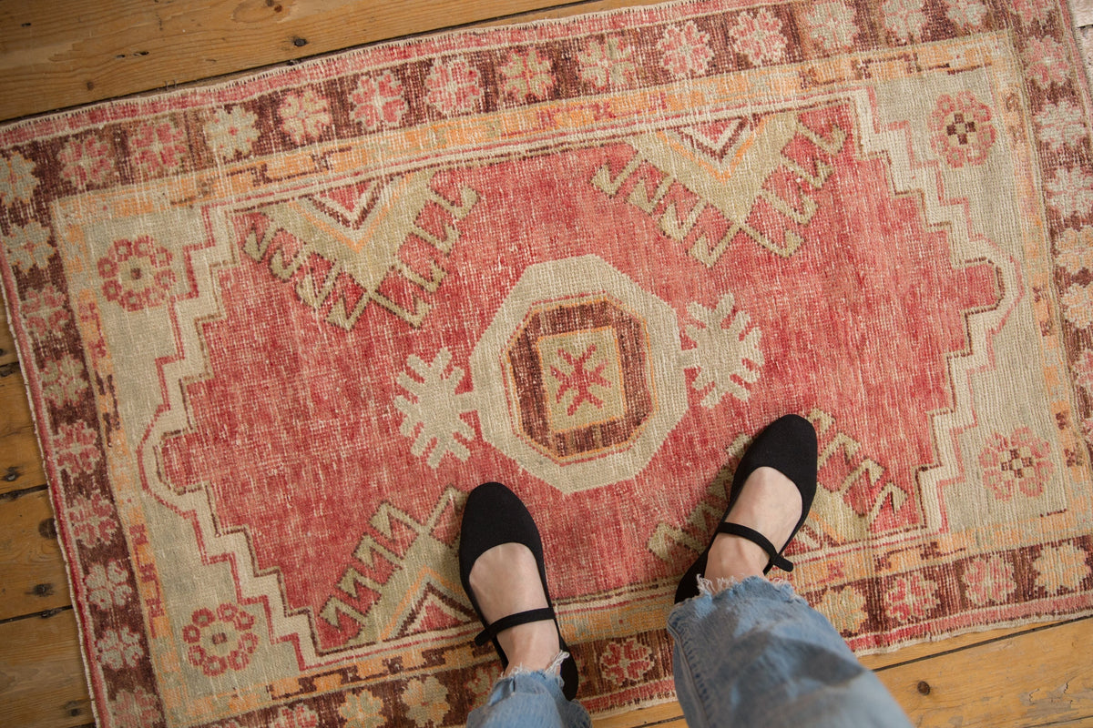 2.5x4.5 Vintage Distressed Oushak Rug