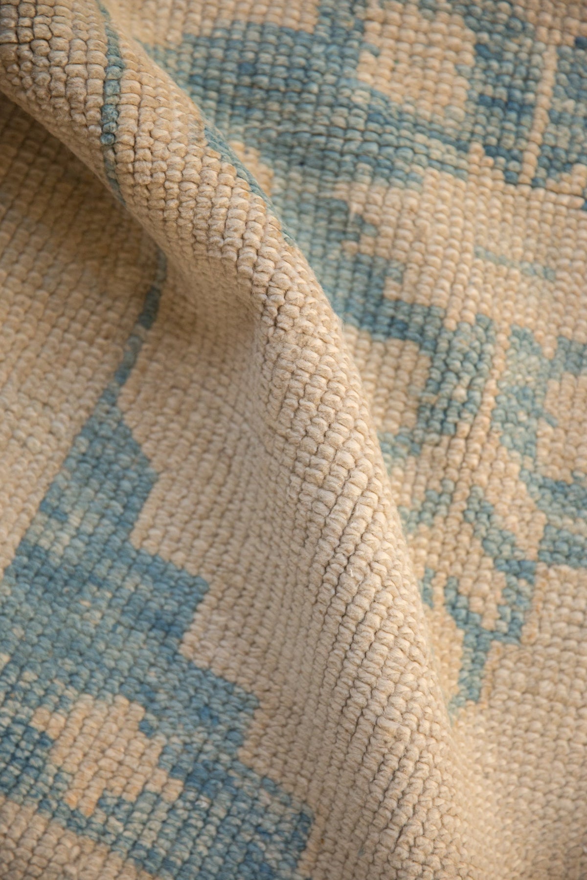 2.5x3.5 Distressed Oushak Rug