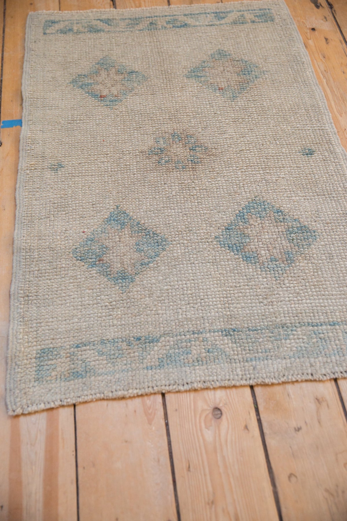 2x3.5 Distressed Oushak Rug