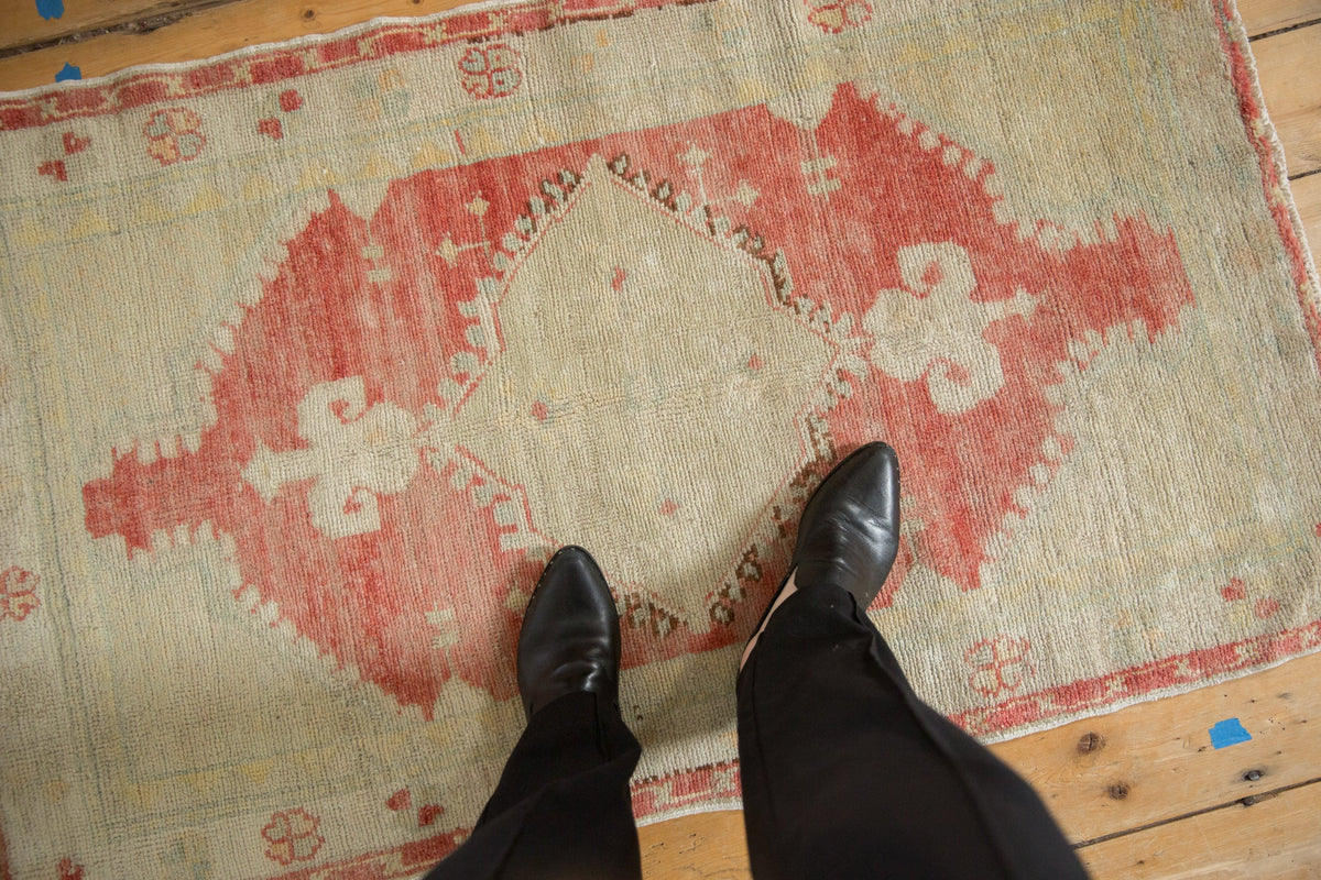 2.5x4.5 Vintage Distressed Oushak Rug