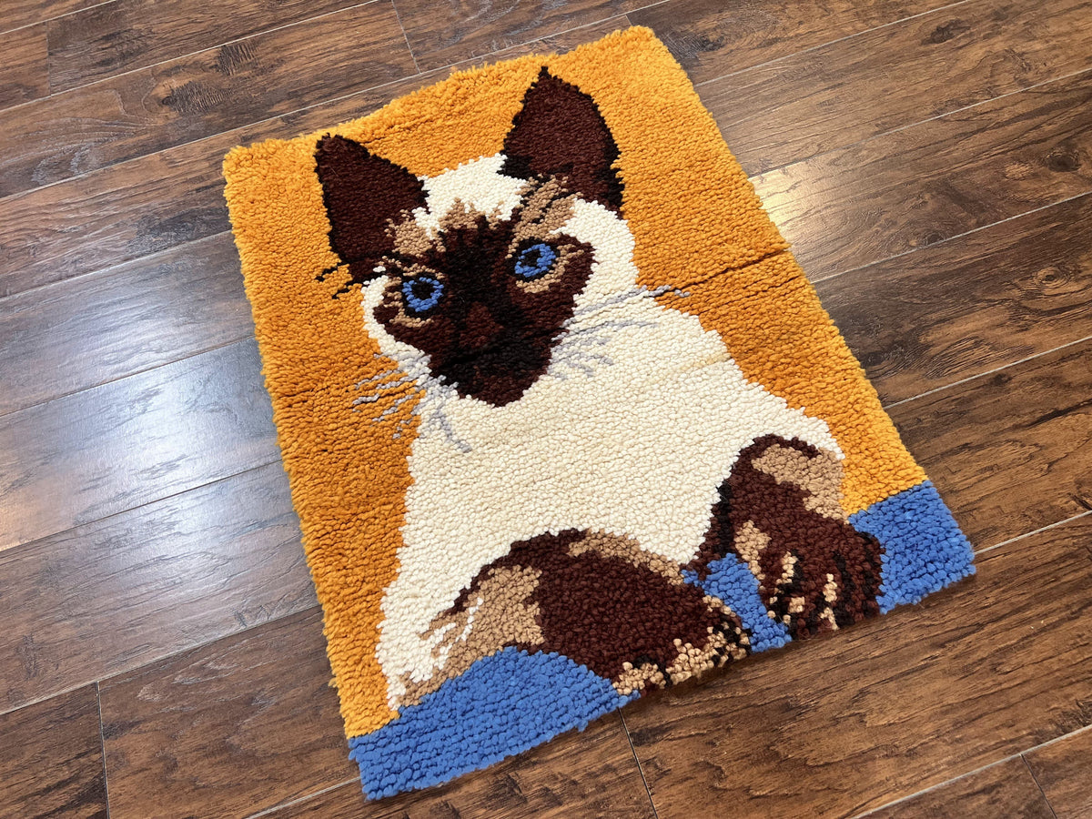 Small Shag Rug with Siamese Cat Pictorial, 2x3 ft Rug, Wool, Vintage, Danish Rya Shag Rug, Orange - Jewel Rugs, view 3