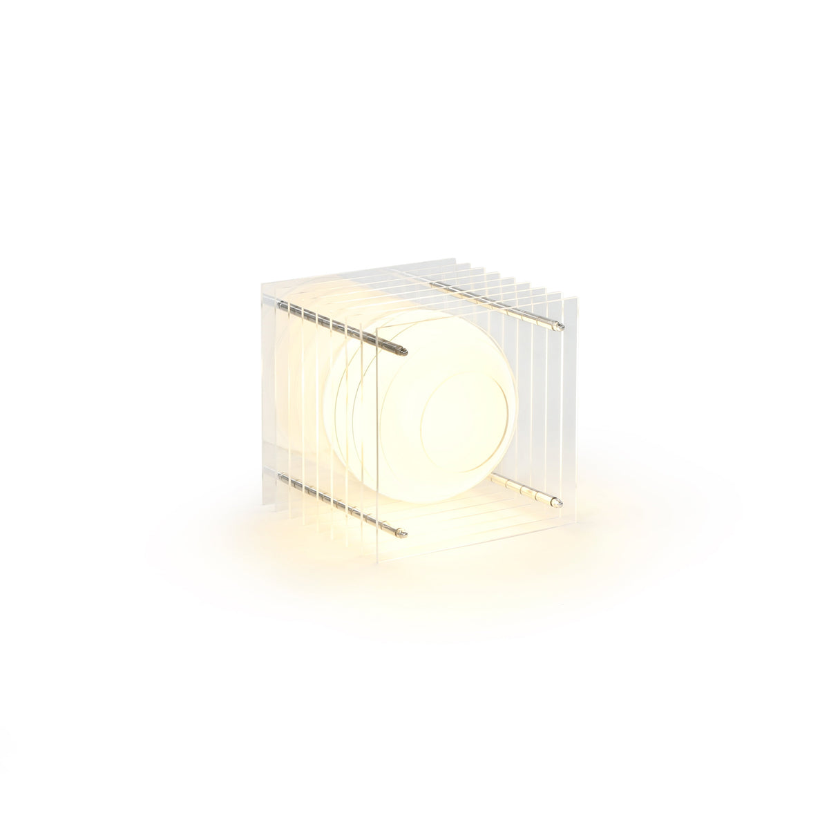 Lớp small square in clear acrylic - BằNG