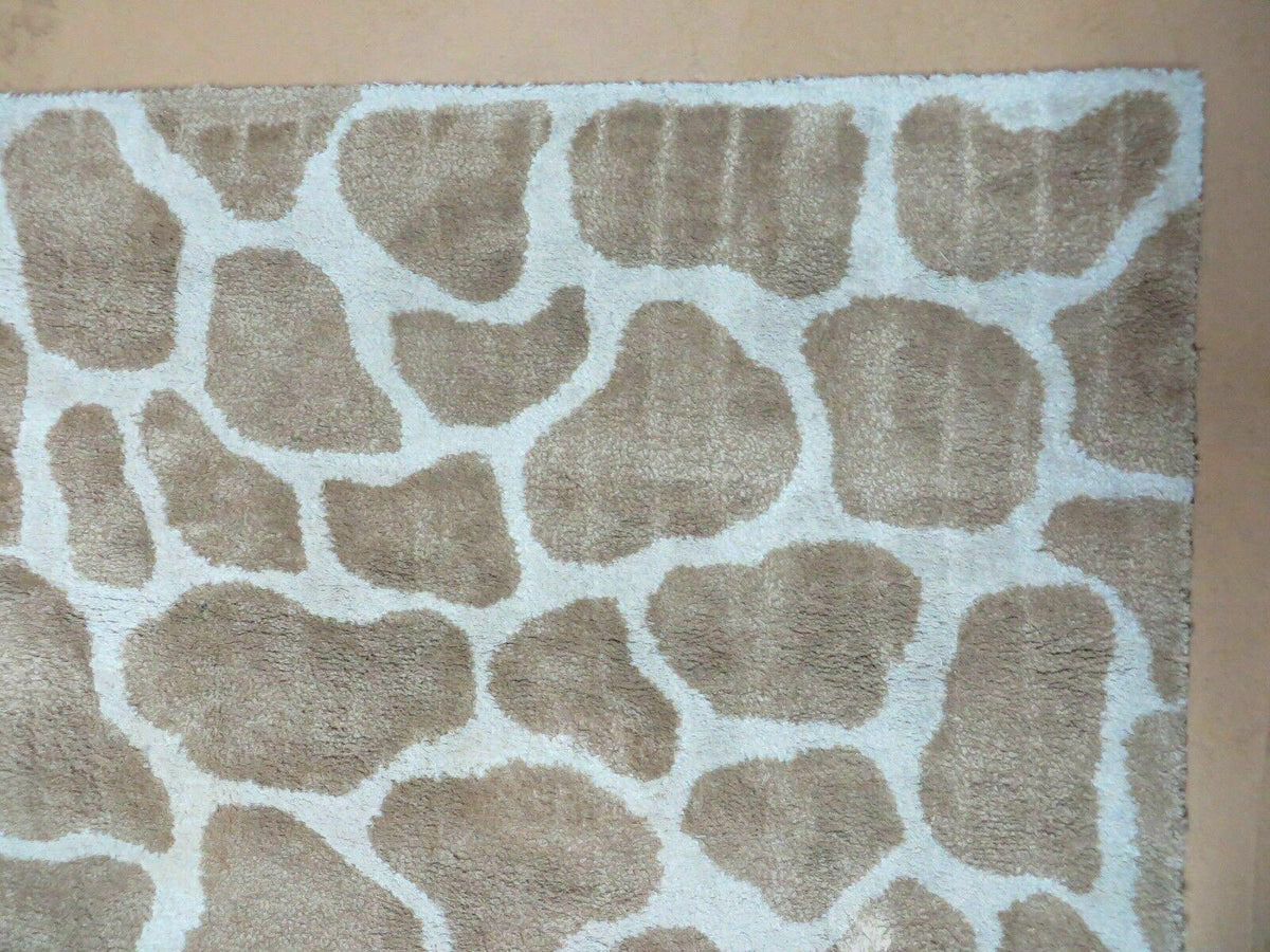 6x9 Safavieh Rug - Jewel Rugs, view 8