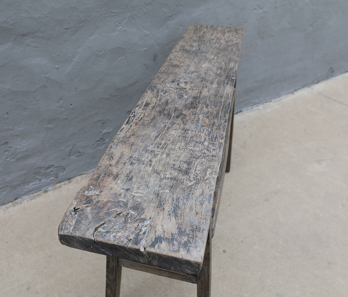 Vintage console table Medium about 5-6' long Weathered natural 60.63x11.81x31.1H