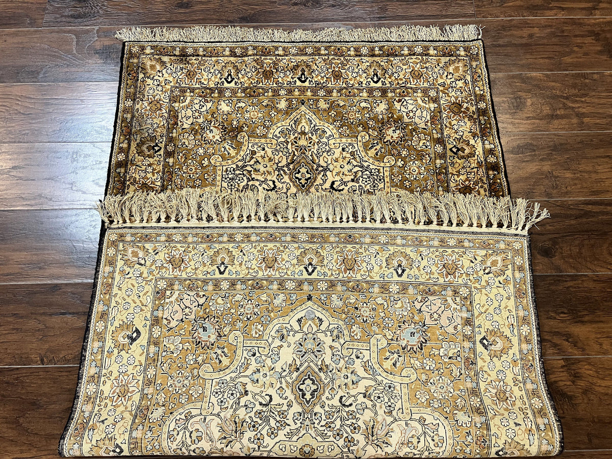 Persian Qum Silk Rug 3.5 x 5.5, Floral Medallion, Very Fine 350 KPSI, Handmade Silk on Silk Rug, Vintage - Jewel Rugs, view 12