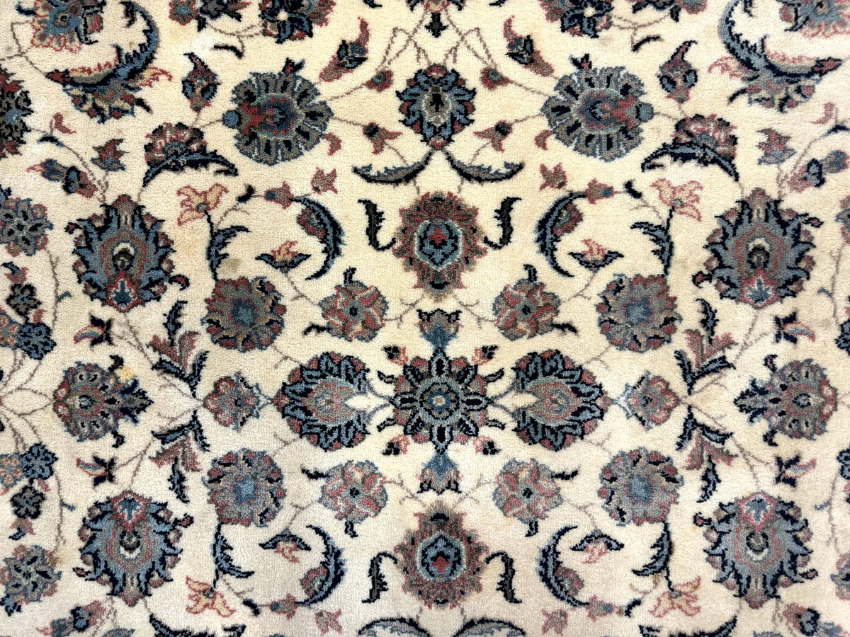 Karastan Rug 8.8 x 12, Ivory Rose Kashan #768, Wool Pile Karastan Carpet, Original 700 Series, Rare, Discontinued, Vintage - Jewel Rugs, view 4