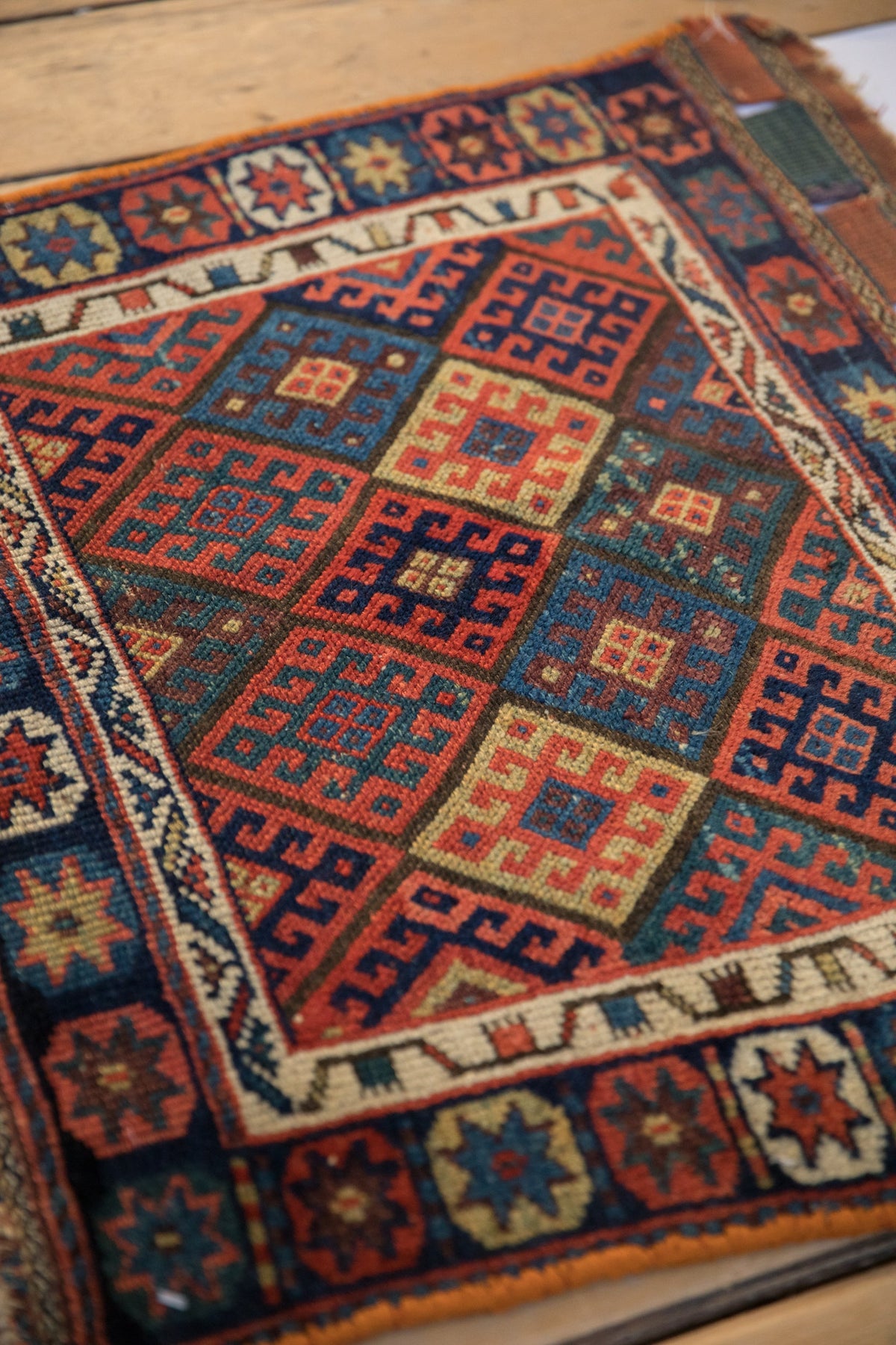 2x2.5 Antique Jaff Kurd Bag Face Square Rug Mat