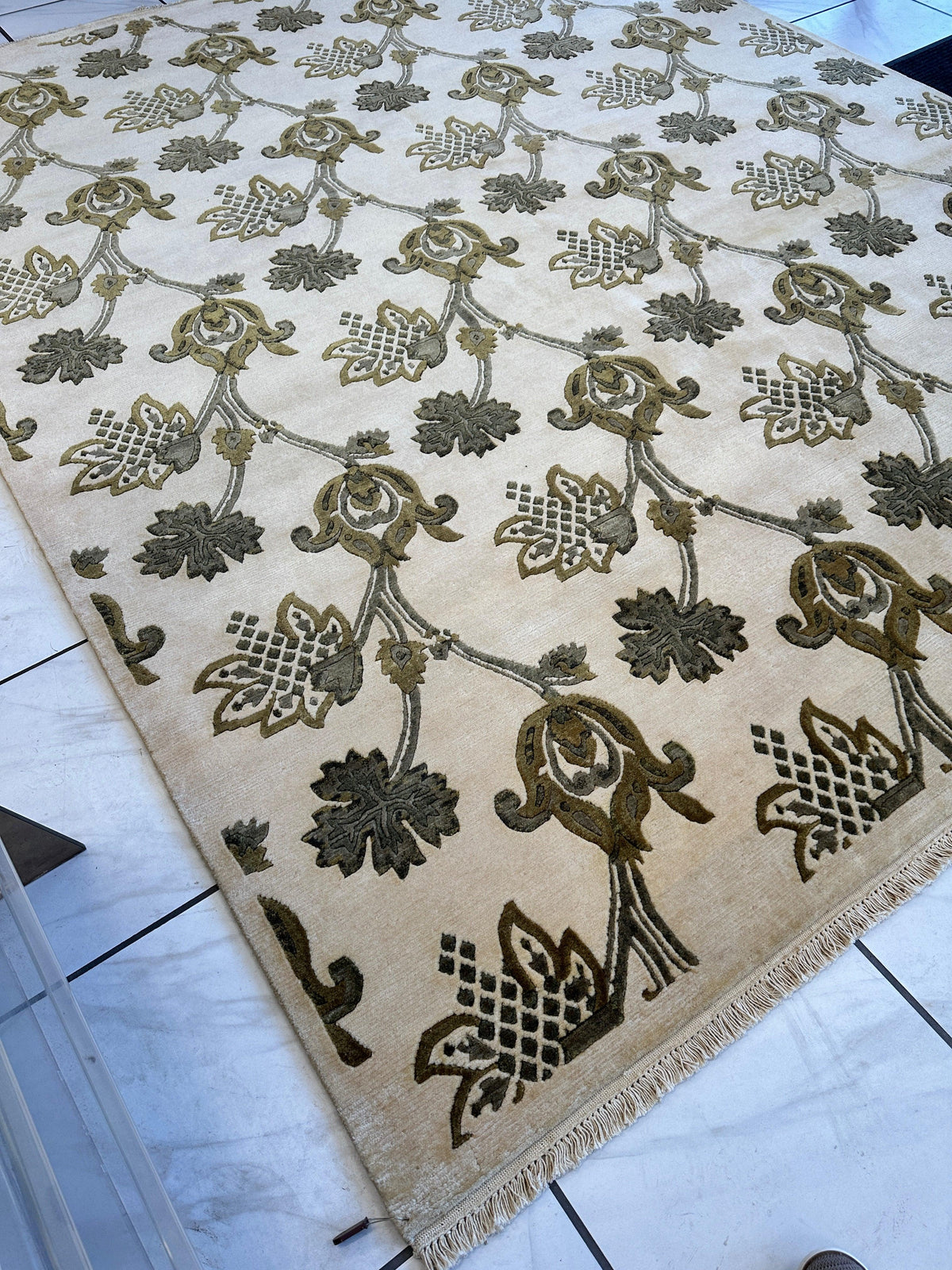 Indian Rug 8x10 | Ivory, Olive Green & Gray | Hand-Knotted Wool - Rugistan, view 5