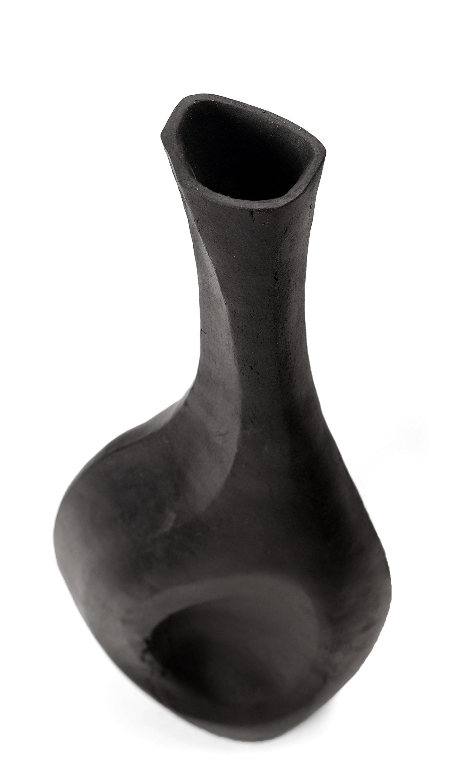 Waizu Vessel in Black image 1