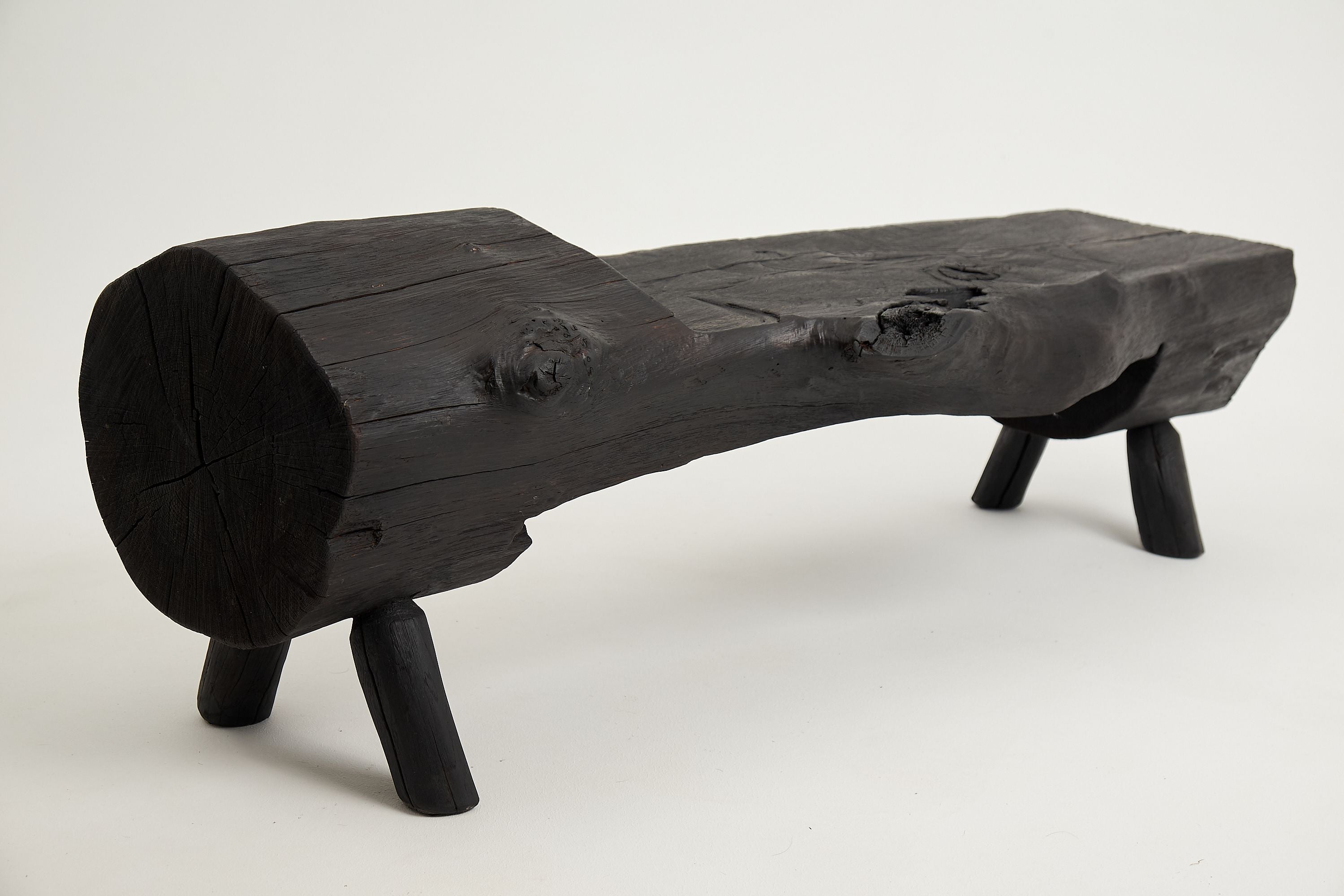 Jownik, Charred Wood Log Bench â Primitive Elegance in Burnt Timber - image 16