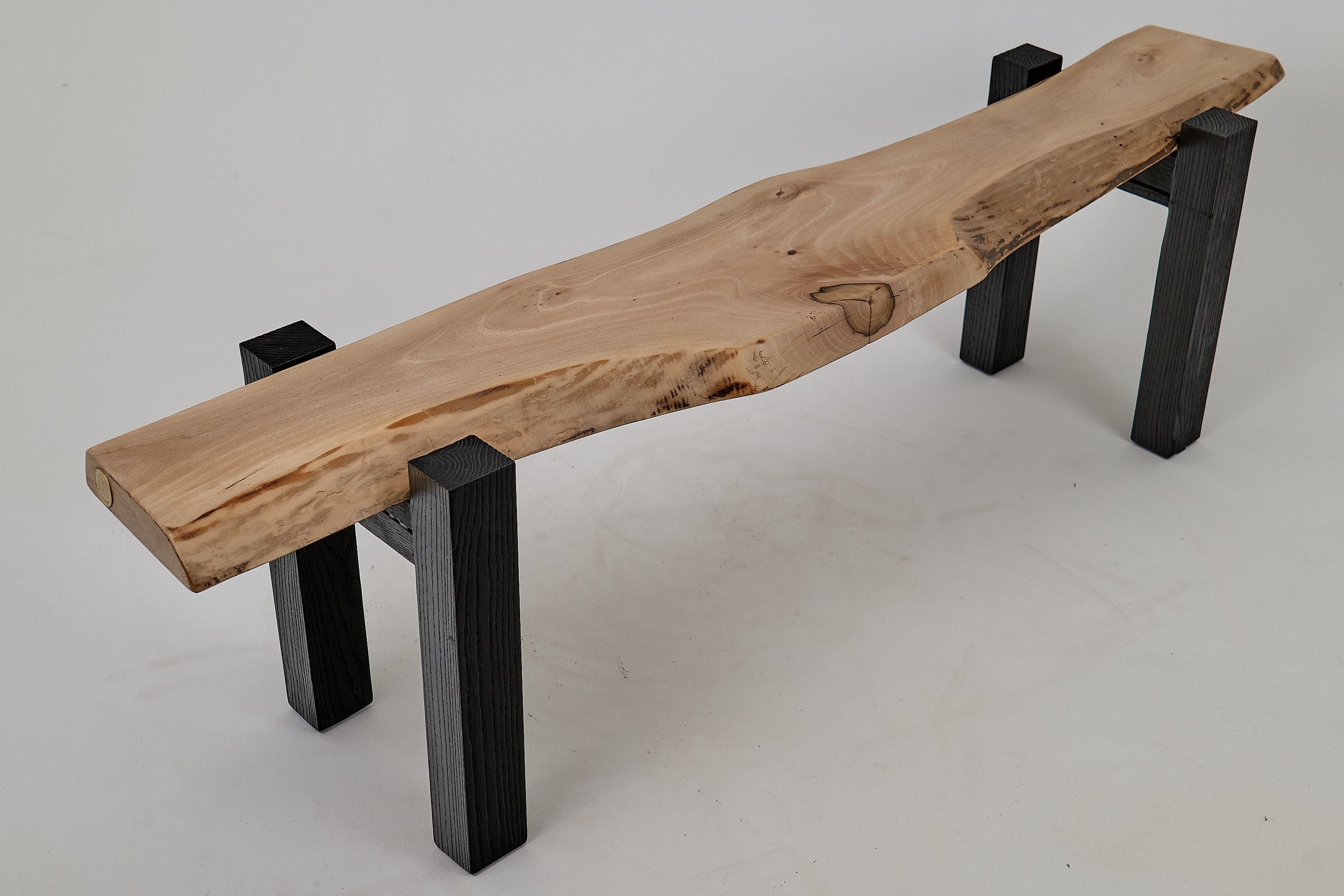 Jownik - Live-Edge Wood Bench with Charred Black Legs - image 10