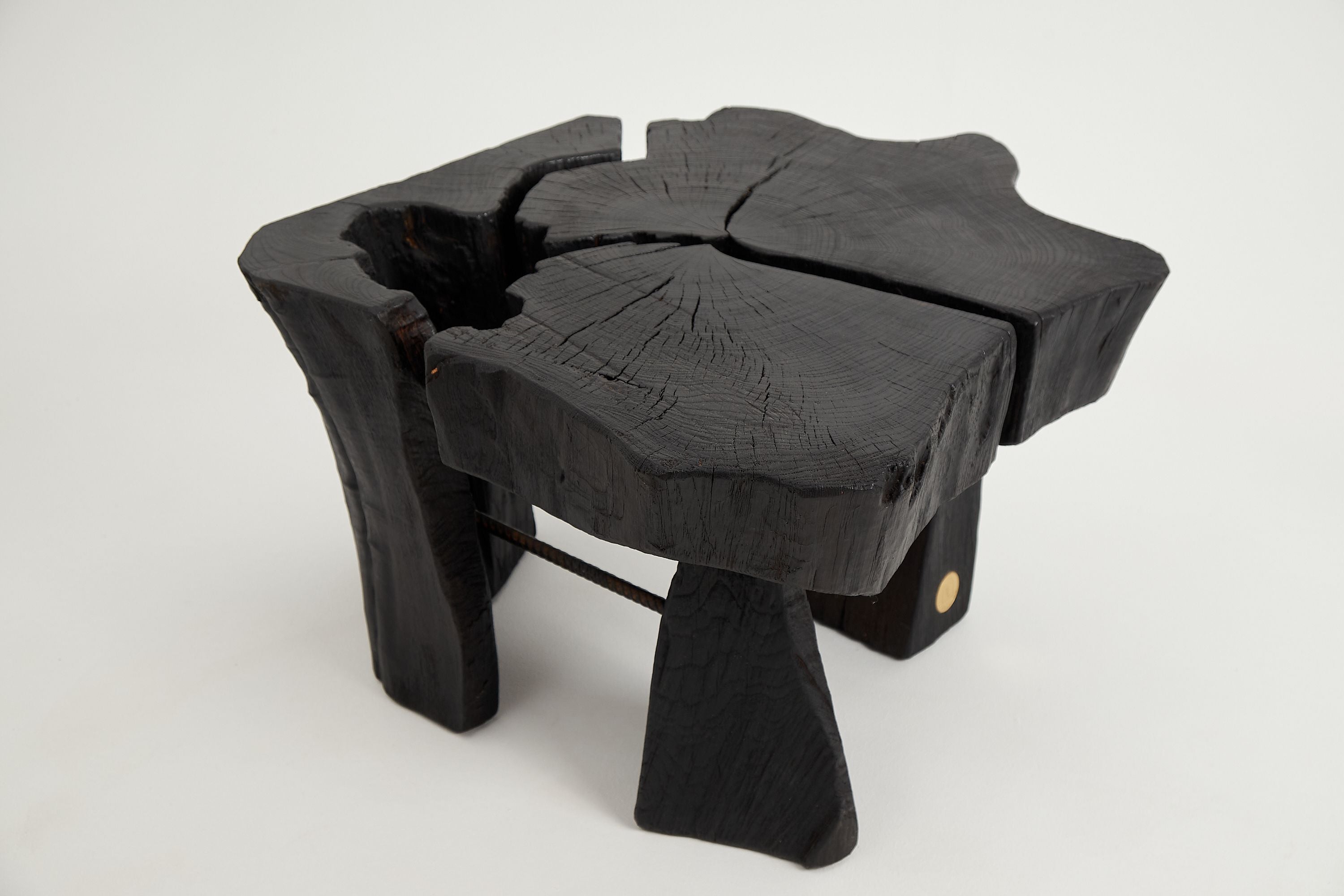 Jownik, Charred Round Coffee Table - image 2