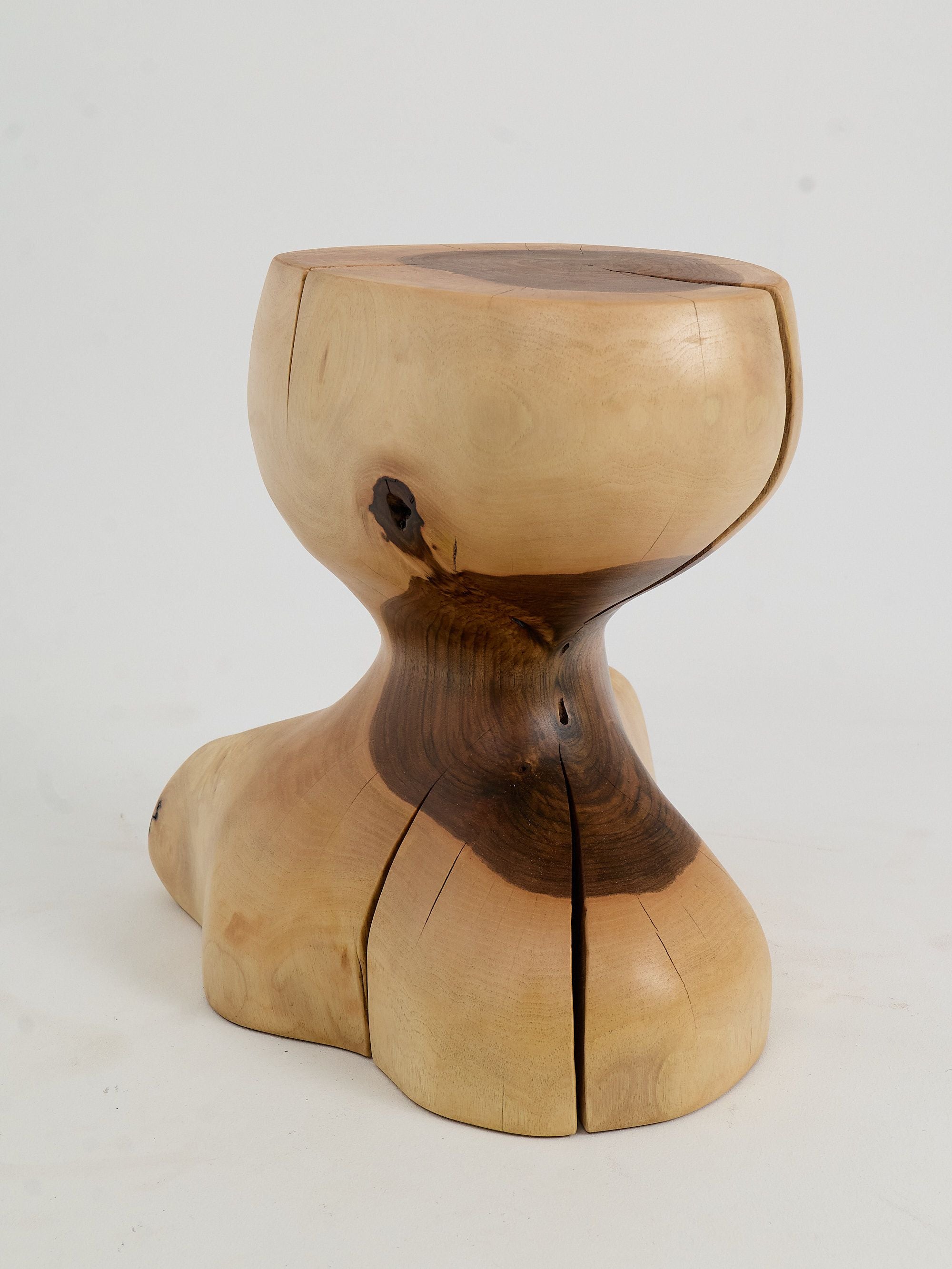 Leszy, Sculptural Side Table Carved in Solid Wood - image 5