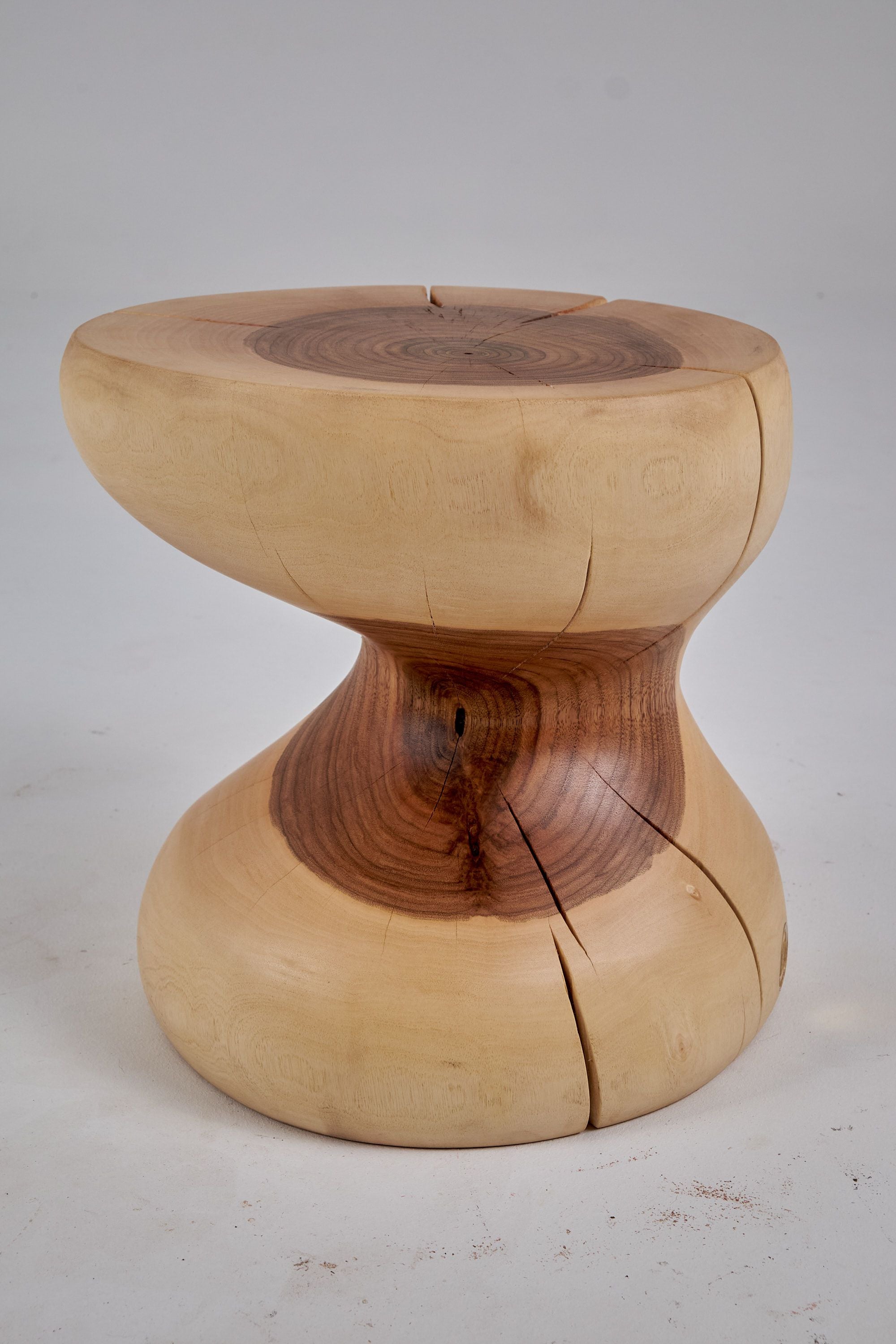 Leszy, Sculptural Side Table Carved in Solid Wood - image 2