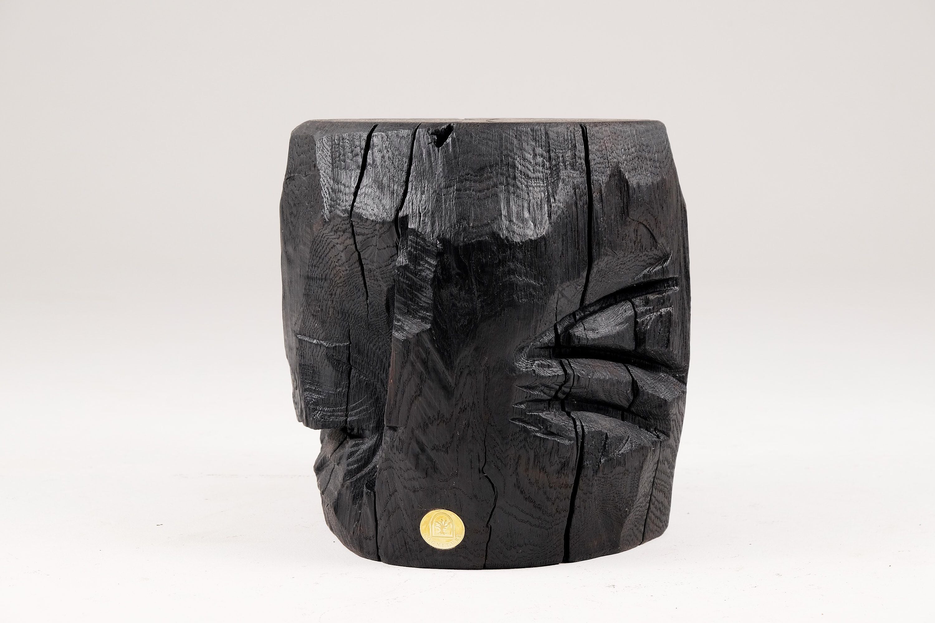 Jownik, Charred Sculptural Stool/Side Table ������������������������������������������������������������������������������������������������������������������������������������������������������������������������������������������������������������������������������������������������������������������������������������������������������������������������������������������������������