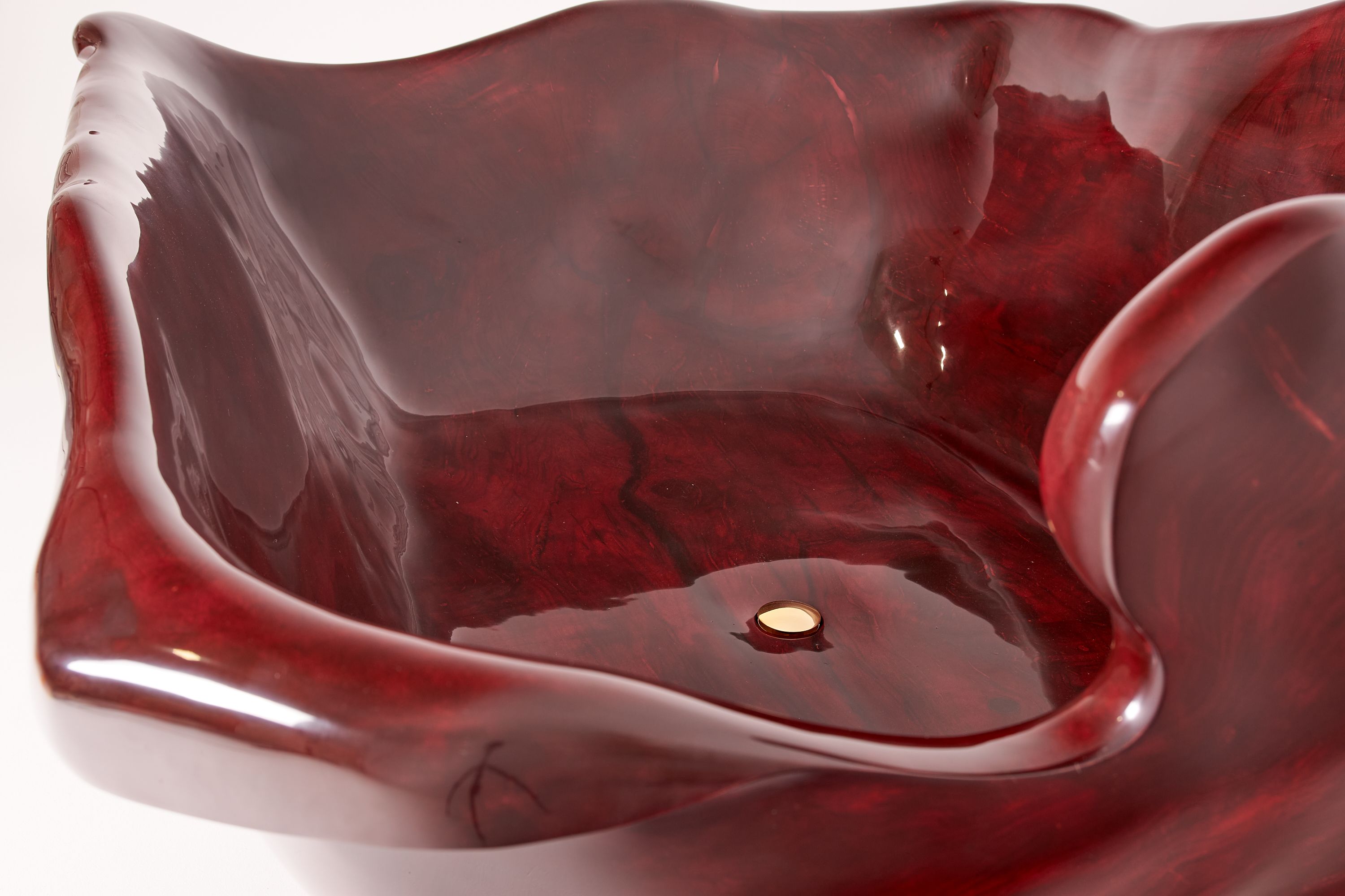 Sculpted Live Edge Solid Wood Bathtub - image 17