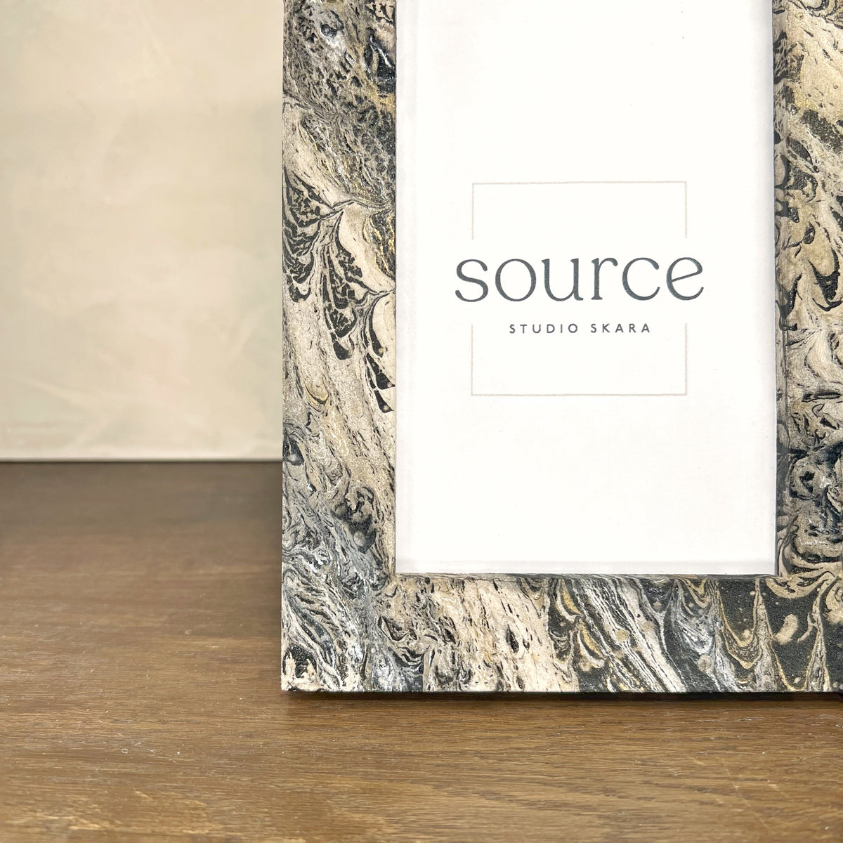 Neue Hand Marbled Wood Picture Frame (4x6) - Source by Studio Skara, view 5
