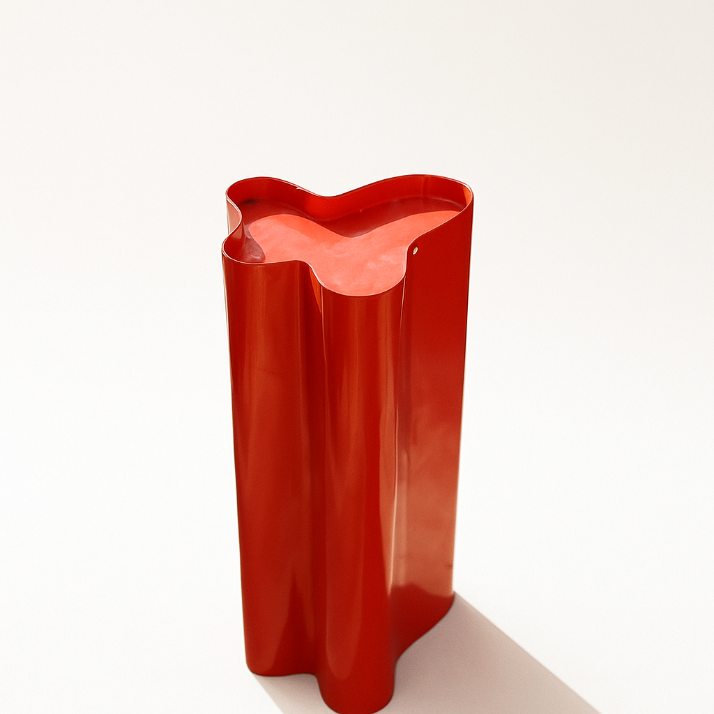 Aqua Table - Flamboyant Red image 1
