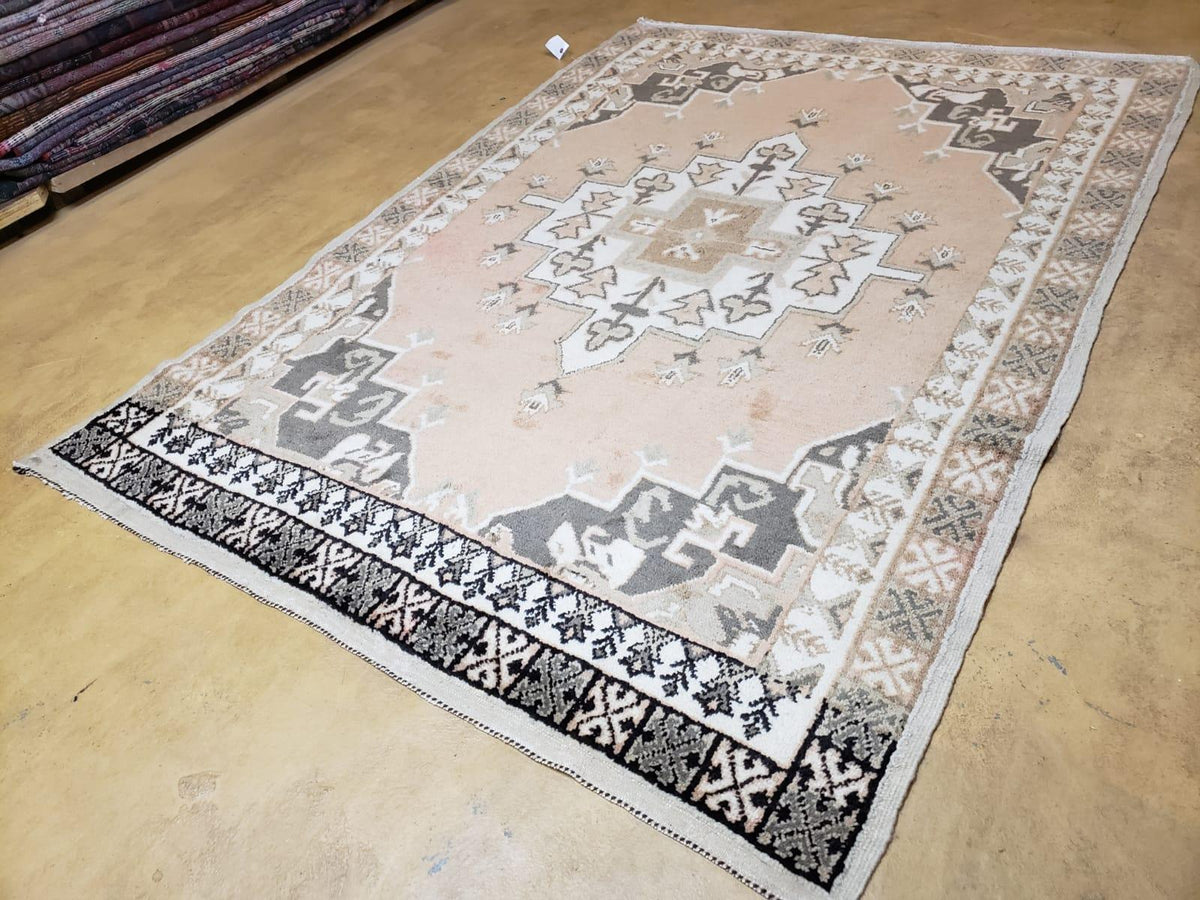 Antique Moroccan Rug 5x7 Tribal Carpet, Hand-Knotted Soft Wool Pile, 5 x 7 Area Rug, Berber Rug, Geometric Open Field Medallion, Pink Ivory - Jewel Rugs, view 12