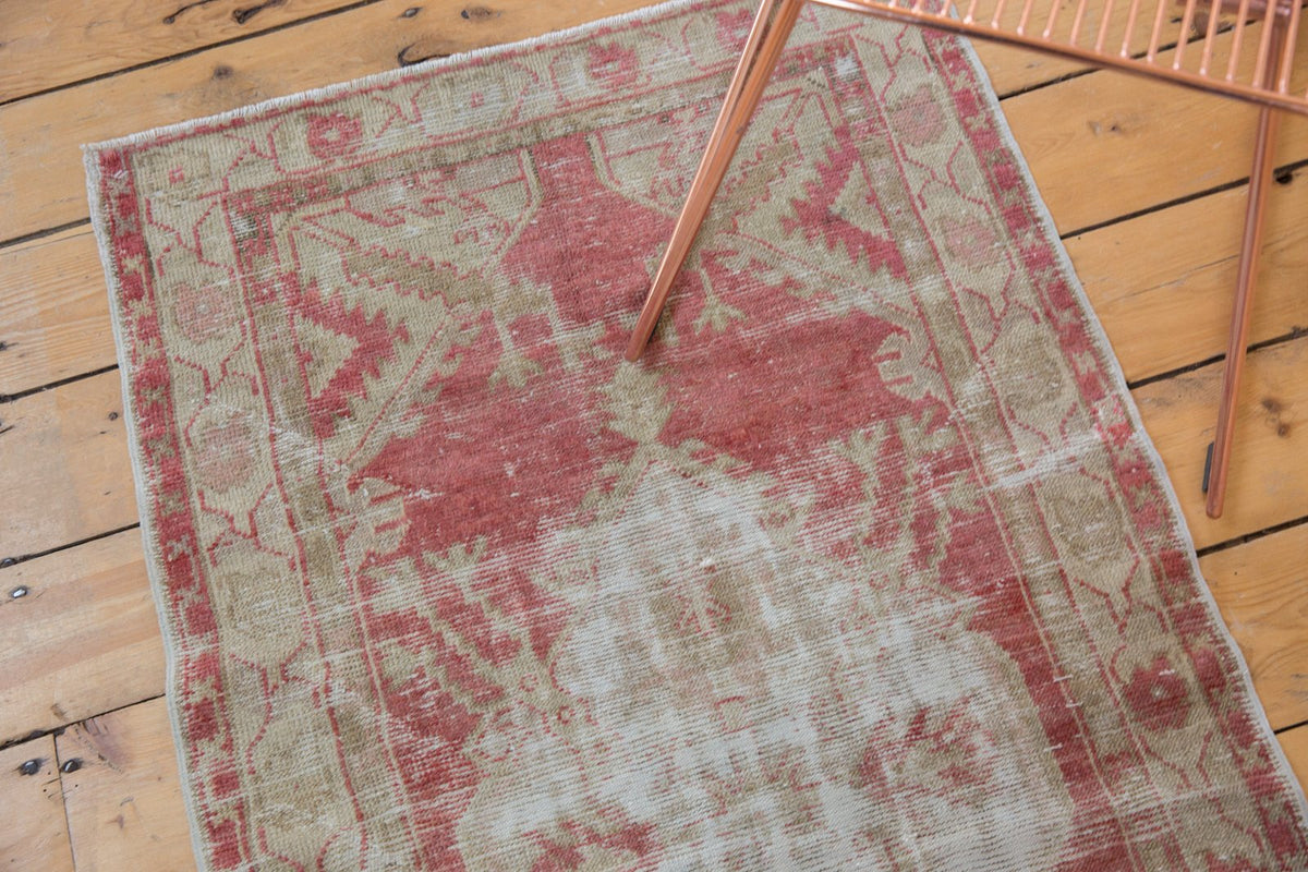 2.5x4.5 Vintage Distressed Oushak Rug