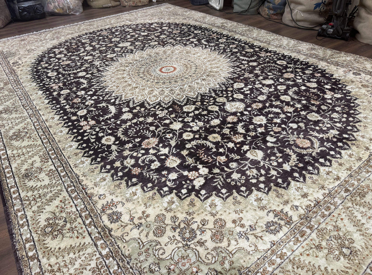 Indian Kashmiri Silk Rug 10x14, Floral Medallion - Jewel Rugs, view 12