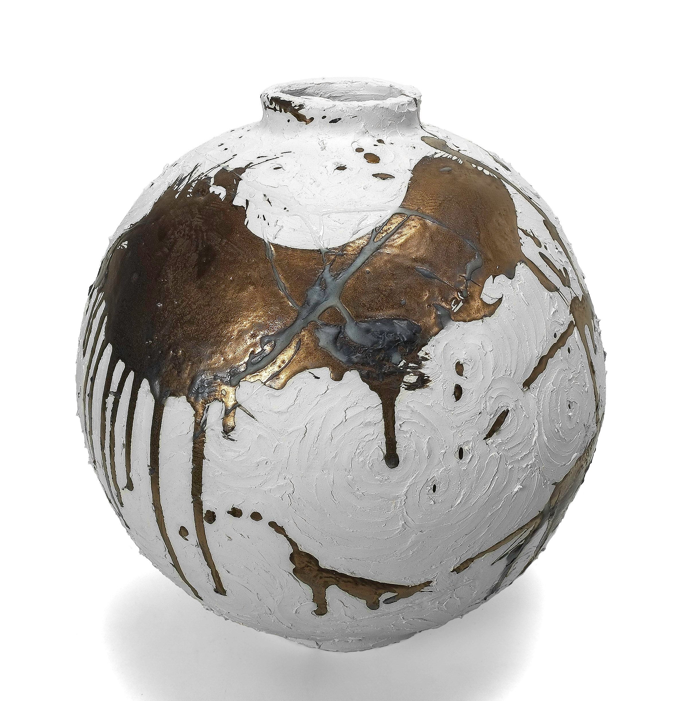 Vessel in White and Gold - No 128 image 1