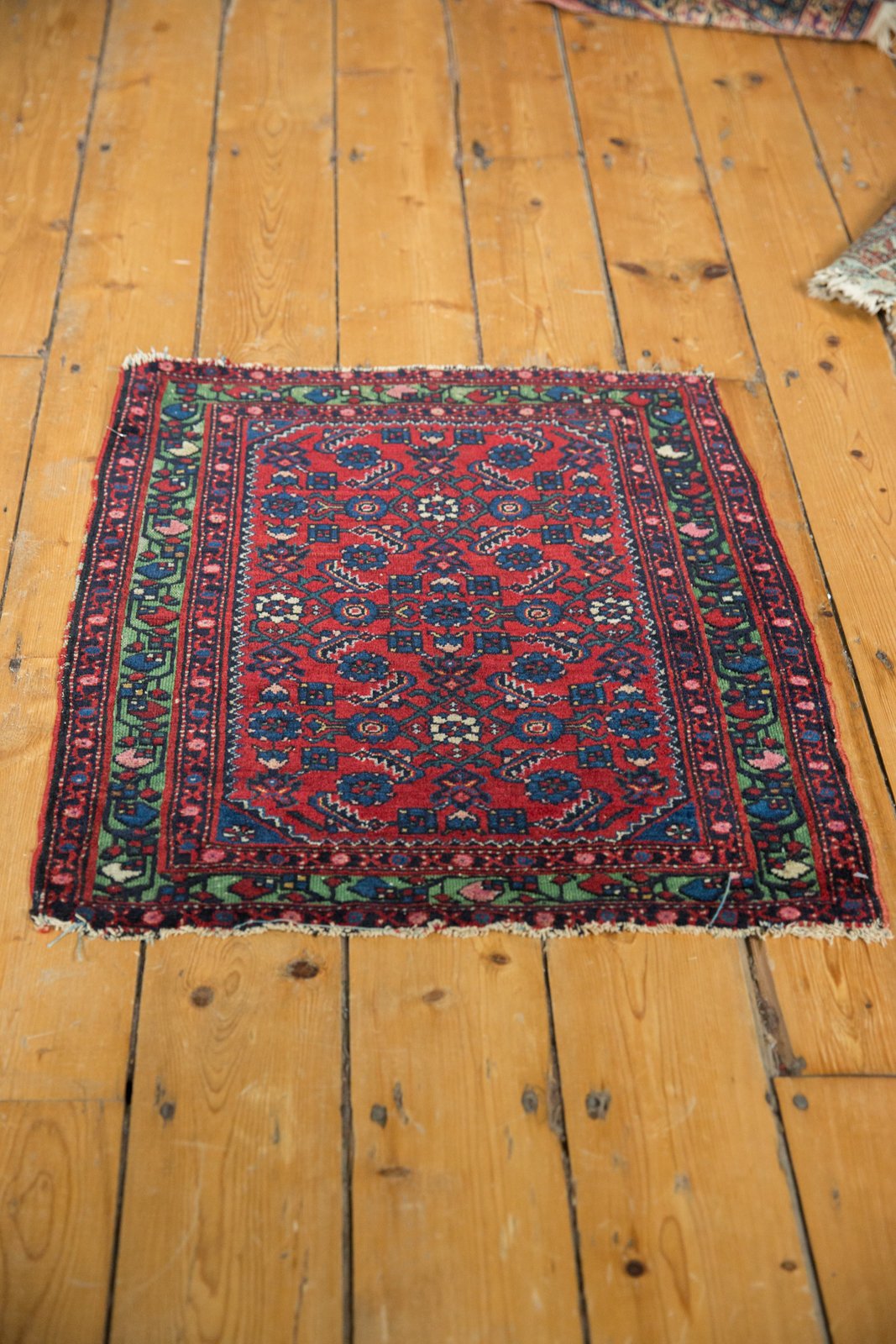 2x2.5 Antique Fine Hamadan Square Rug Mat