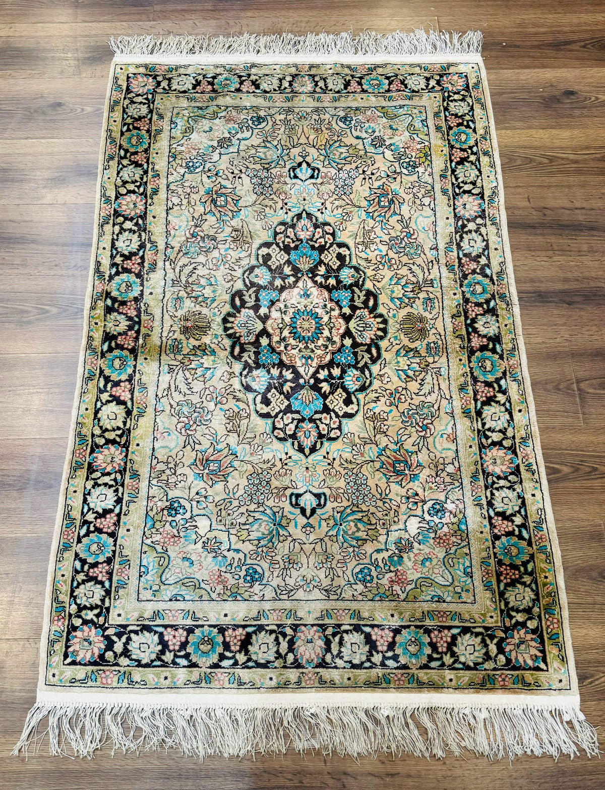 Indian Kashmiri Silk Rug 3x5, Floral Medallion, Fine 200 KPSI - Jewel Rugs