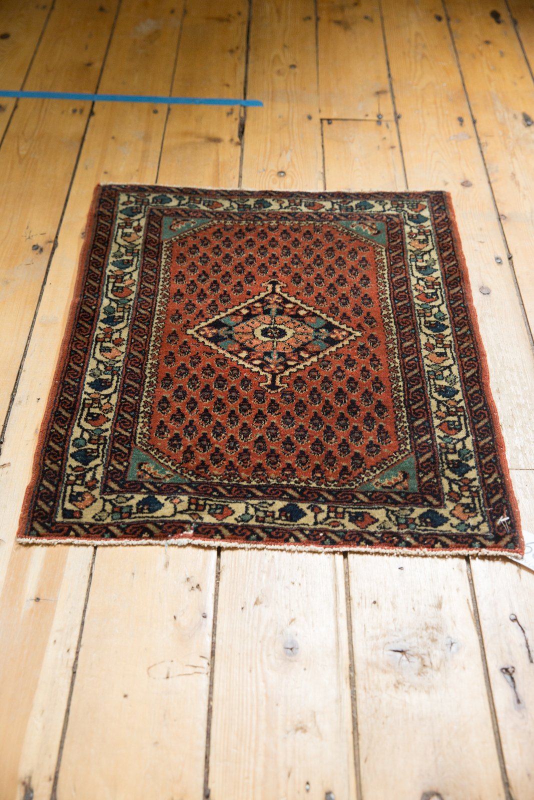 2x2.5 Vintage Engelas Square Rug Mat