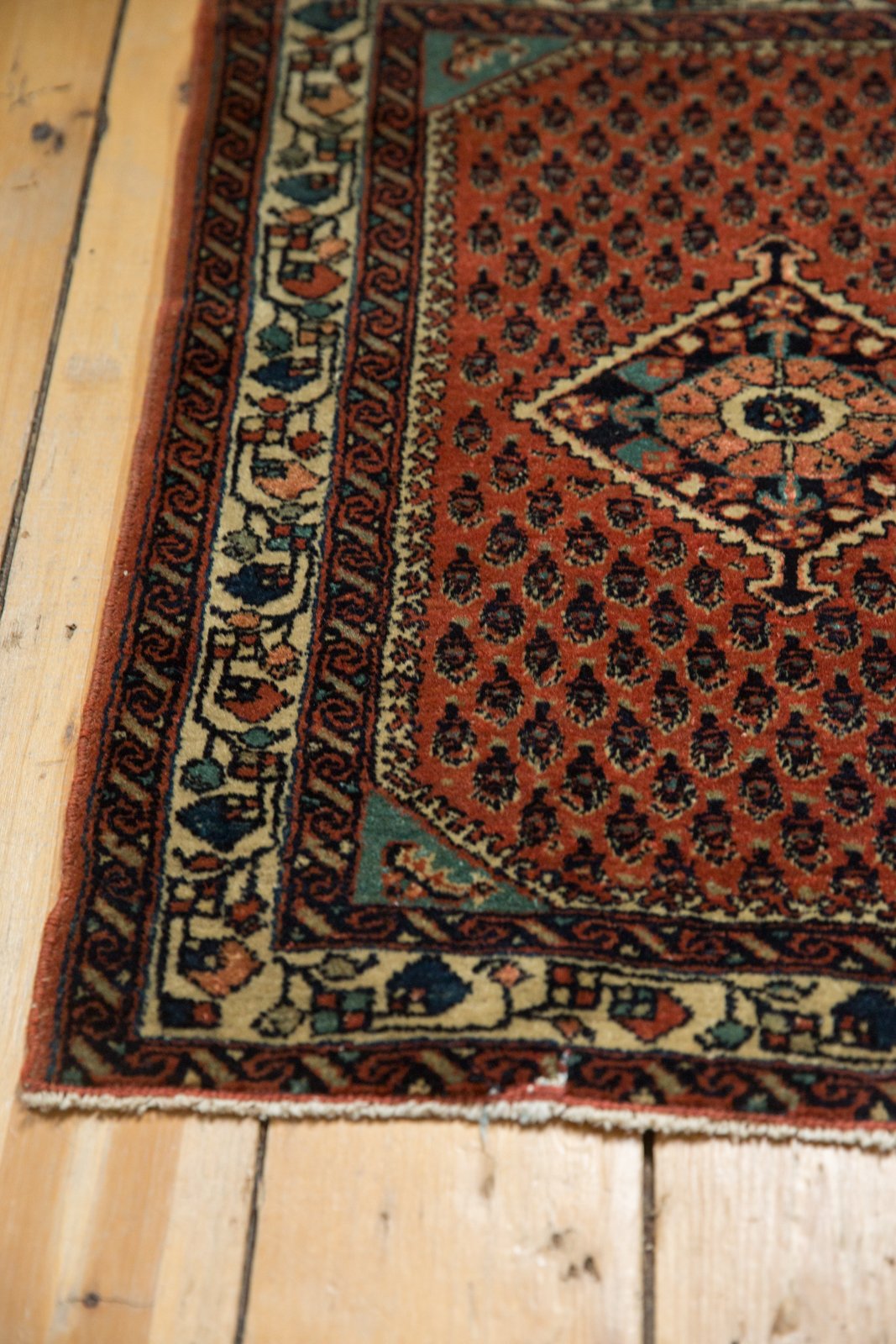 2x2.5 Vintage Engelas Square Rug Mat