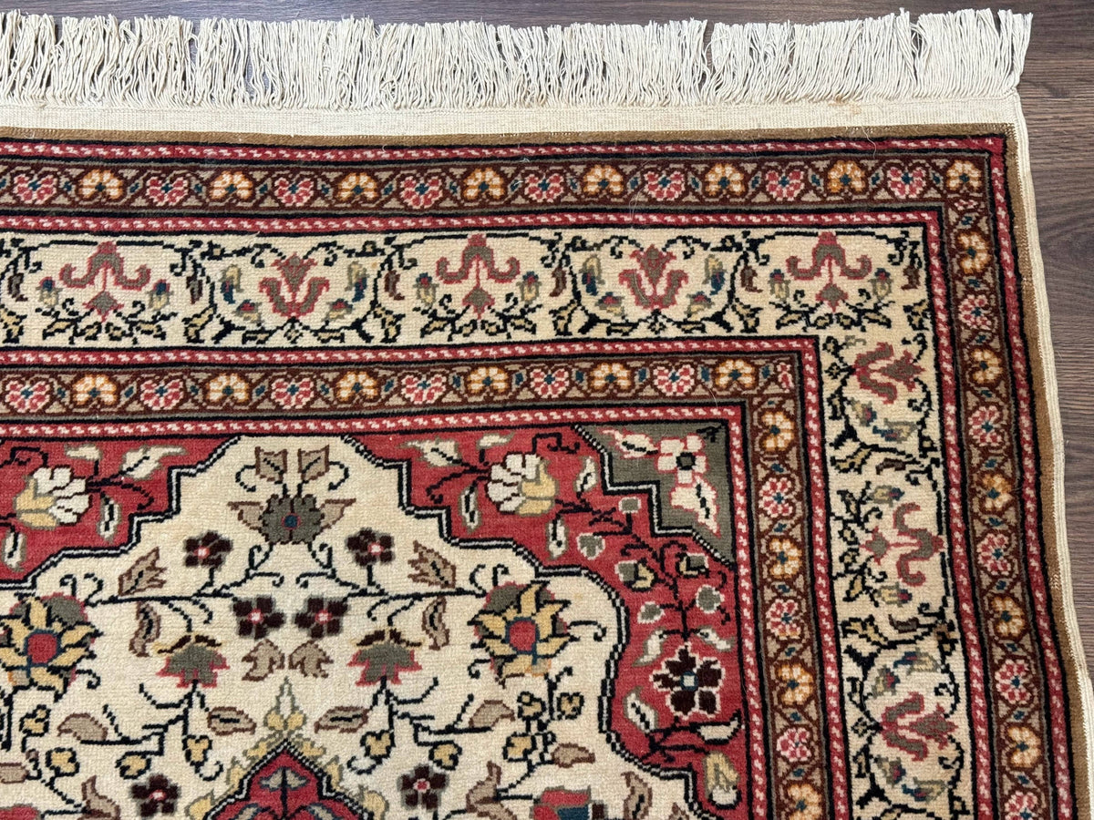 Turkish Sivas Rug 4x6, Floral Medallion, Beige Pink-Red Green, Handmade - Jewel Rugs, view 8