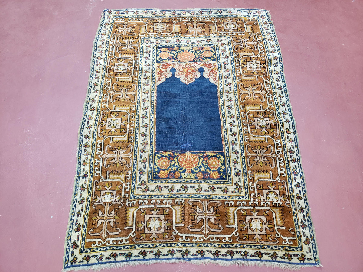 Antique Turkish Anatolian Ghiordes Prayer Rug, Twin Mihrabs, Rare Collectible Oriental Rug, Early 20th Century Prayer Rug, 3'9" x 5'2" - Jewel Rugs, view 3