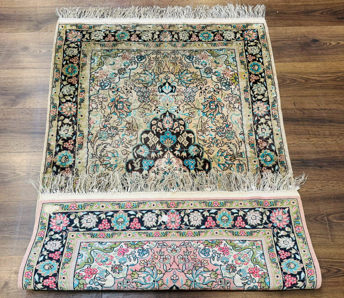Indian Kashmiri Silk Rug 3x5, Floral Medallion, Fine 200 KPSI - Jewel Rugs, view 10